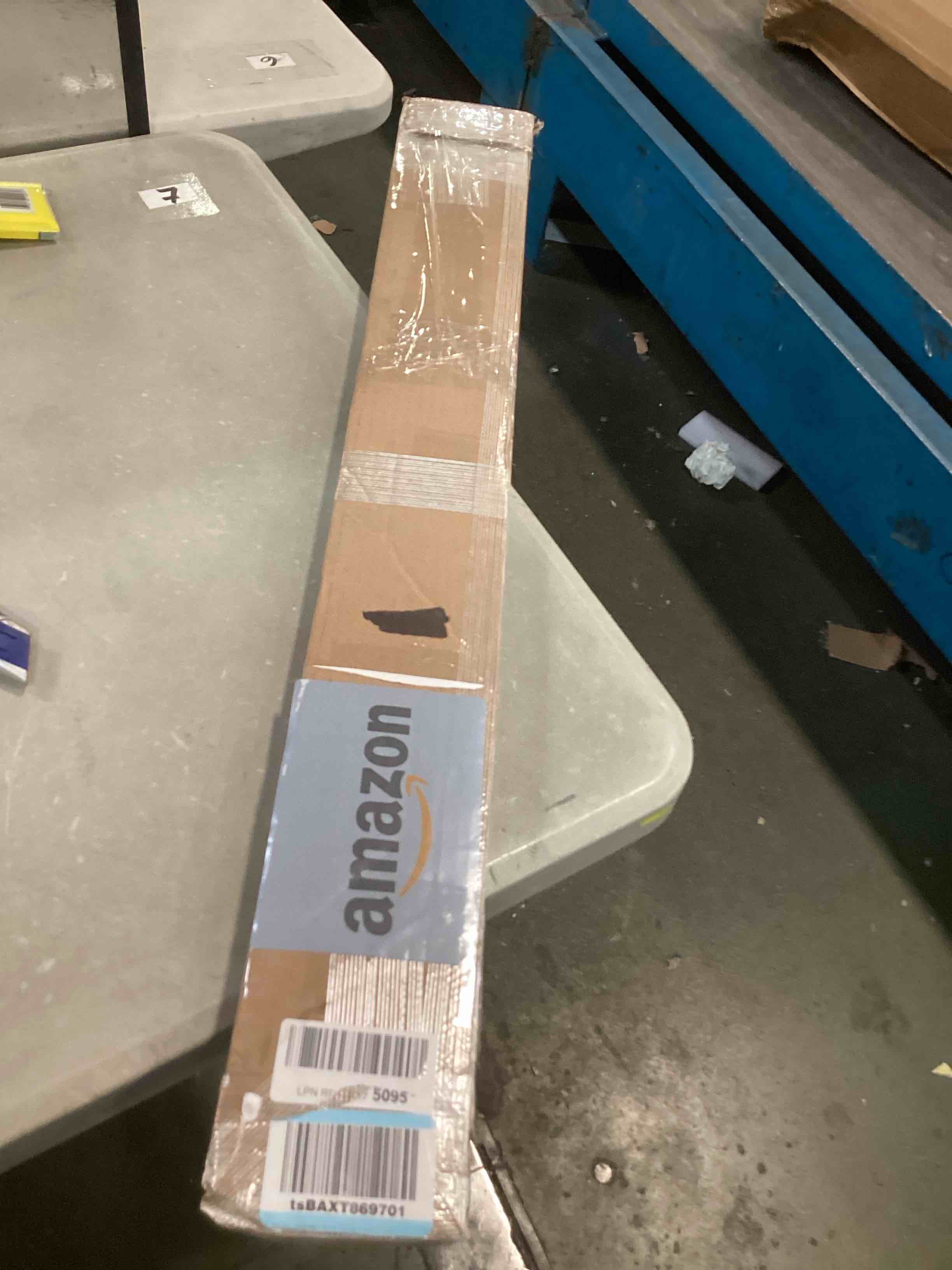 https://s3.amazonaws.com/lotting-images-prod/bidfta/YEL6564428_1718812589374.jpeg