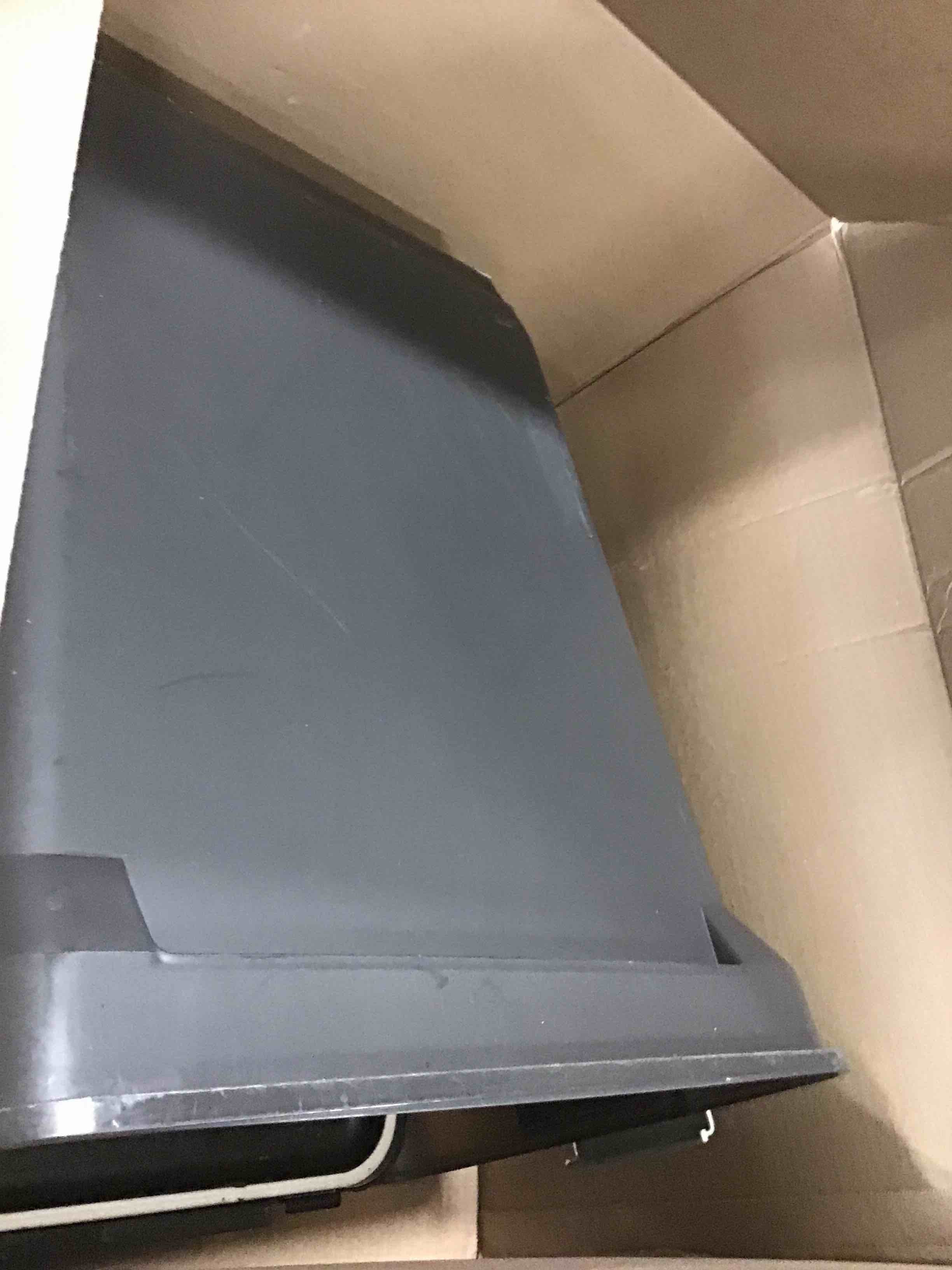https://s3.amazonaws.com/lotting-images-prod/bidfta/YEL6566373_1716552867144.jpeg