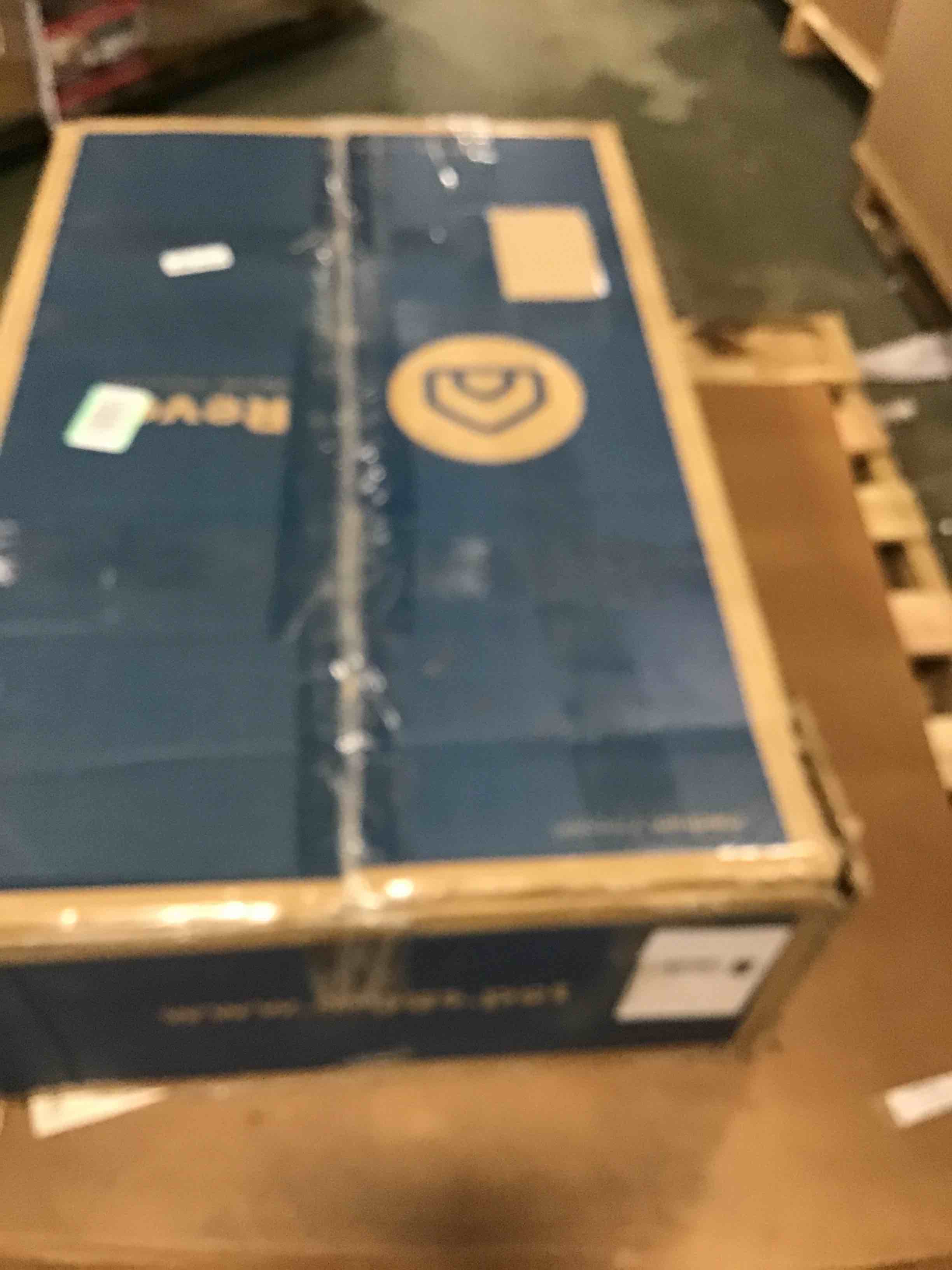 https://s3.amazonaws.com/lotting-images-prod/bidfta/YEL6566461_1716561498160.jpeg