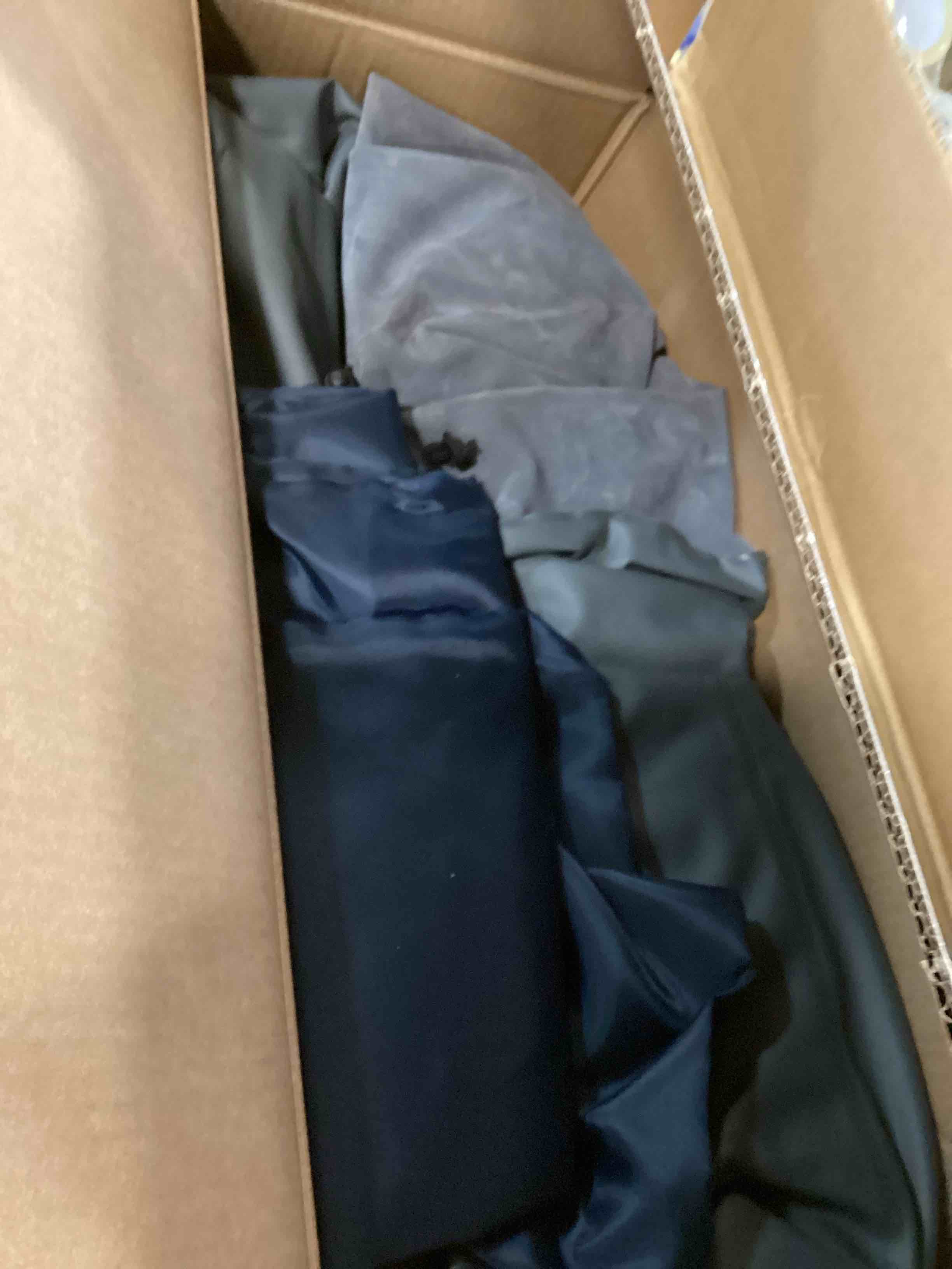 https://s3.amazonaws.com/lotting-images-prod/bidfta/YEL6567456_1716204954946.jpeg