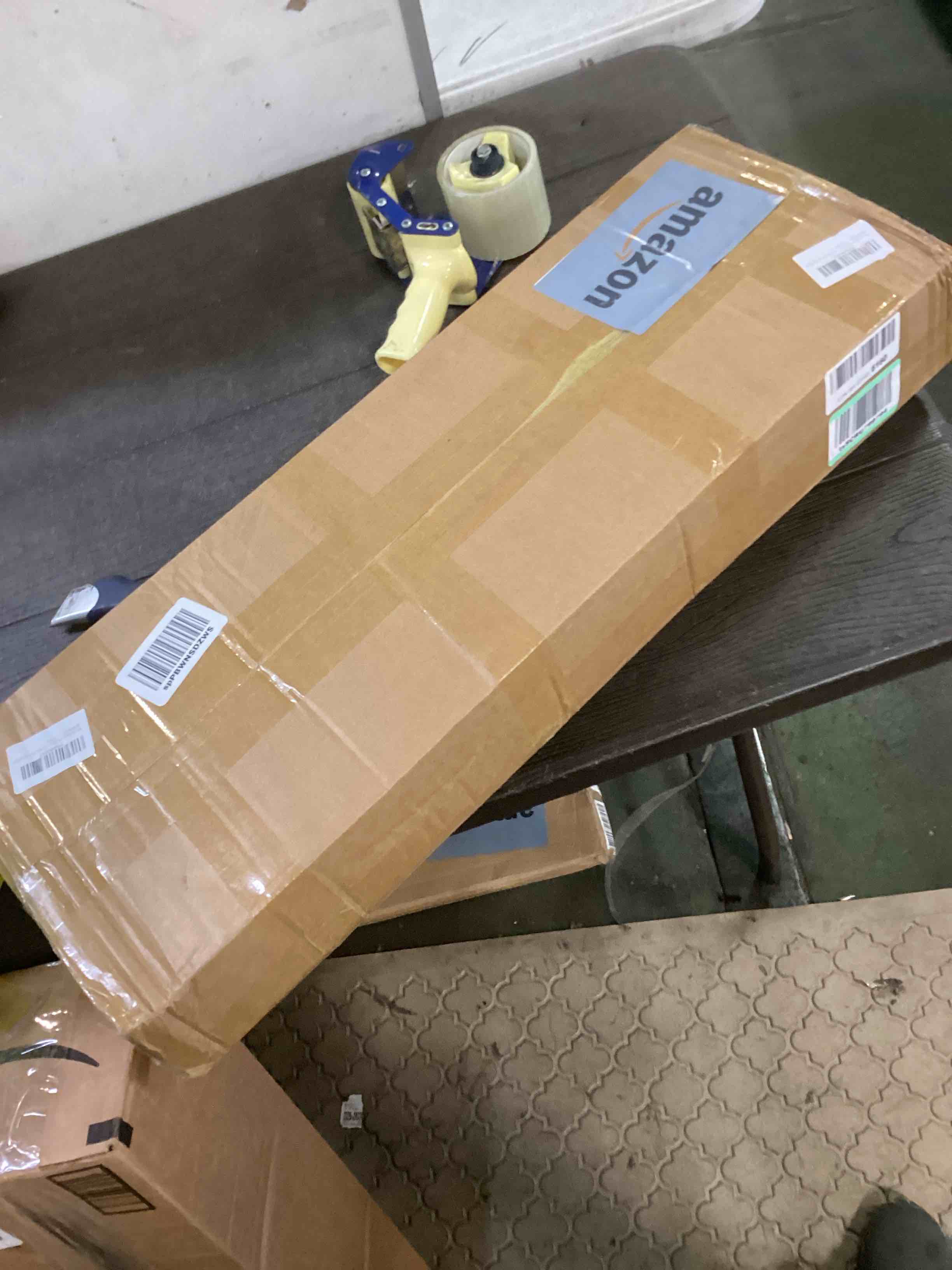 https://s3.amazonaws.com/lotting-images-prod/bidfta/YEL6567626_1716229073507.jpeg