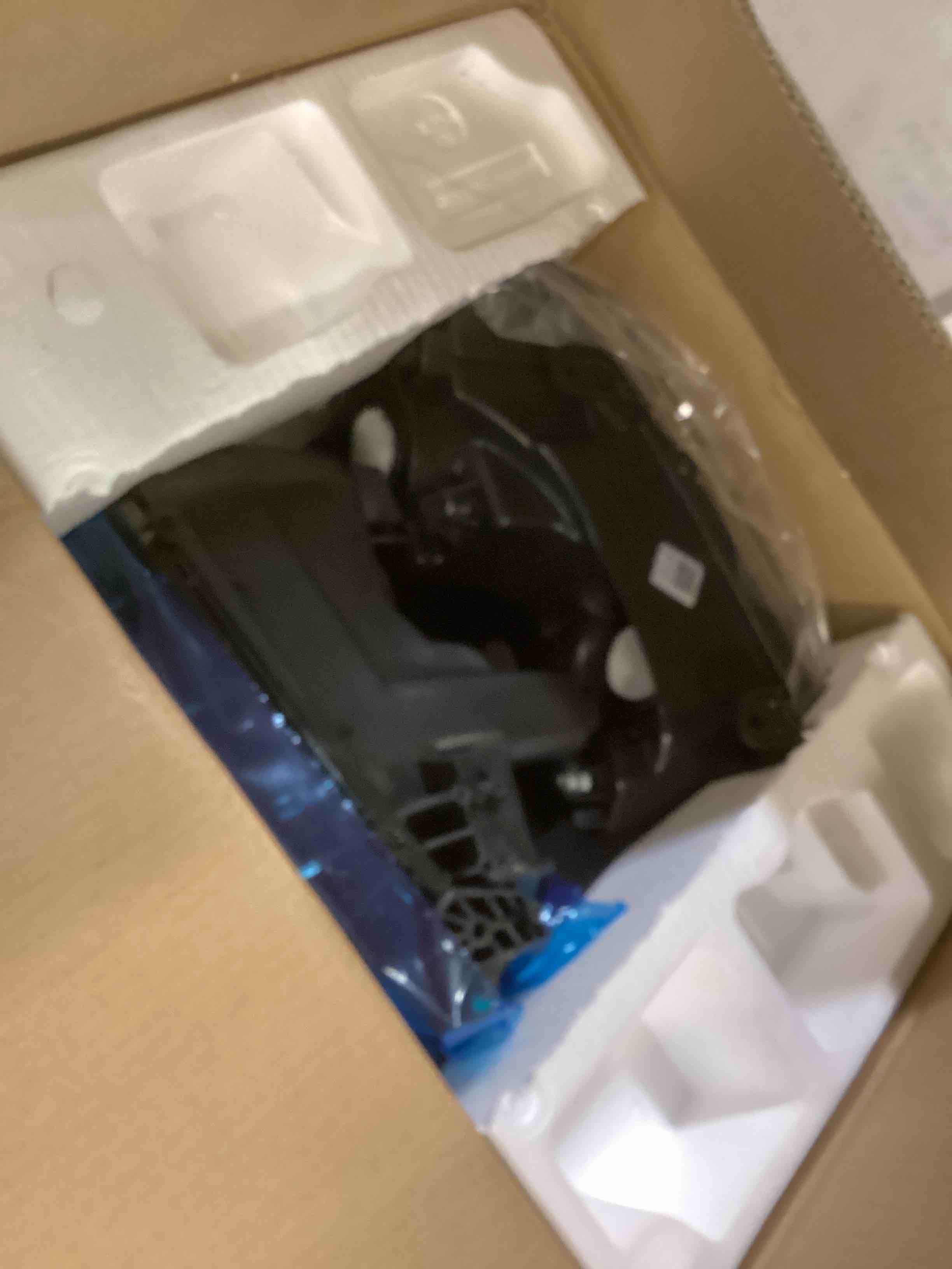 https://s3.amazonaws.com/lotting-images-prod/bidfta/YEL6567629_1716229513878.jpeg