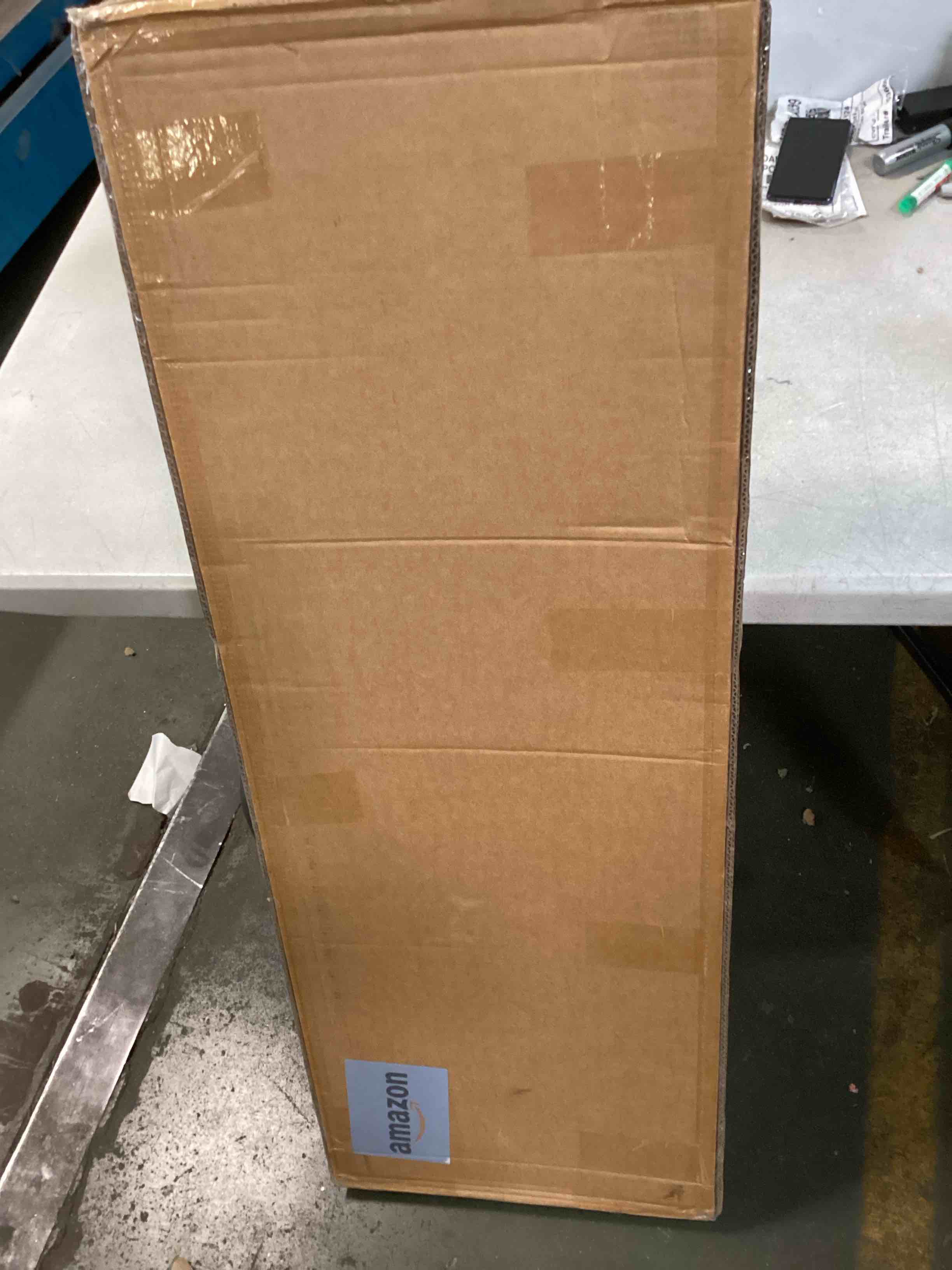 https://s3.amazonaws.com/lotting-images-prod/bidfta/YEL6567824_1716305763314.jpeg