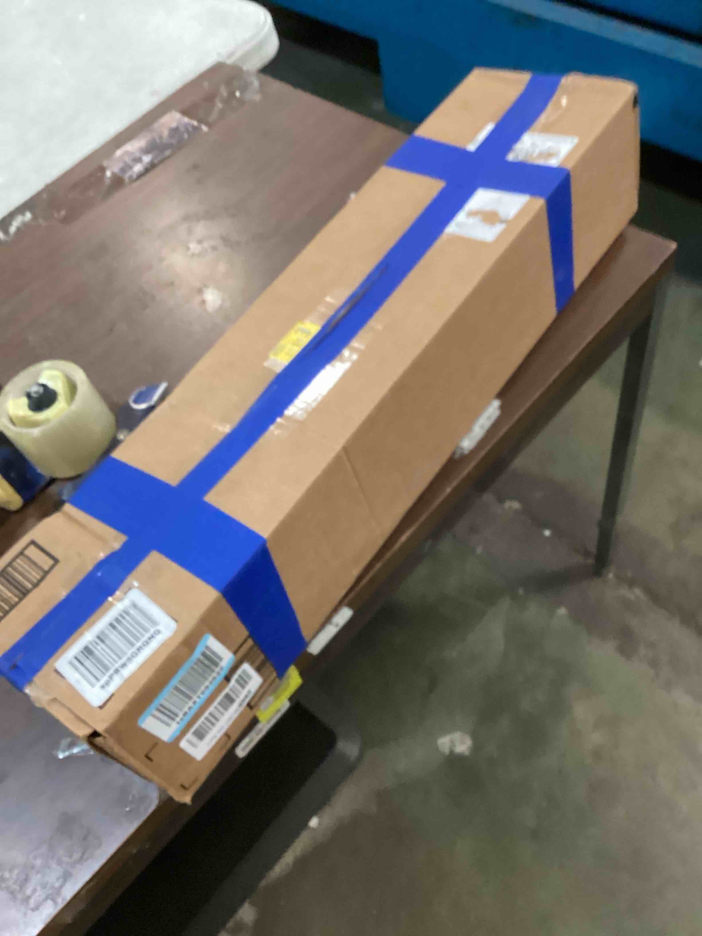 https://s3.amazonaws.com/lotting-images-prod/bidfta/YEL6568403_1716574341260.jpeg