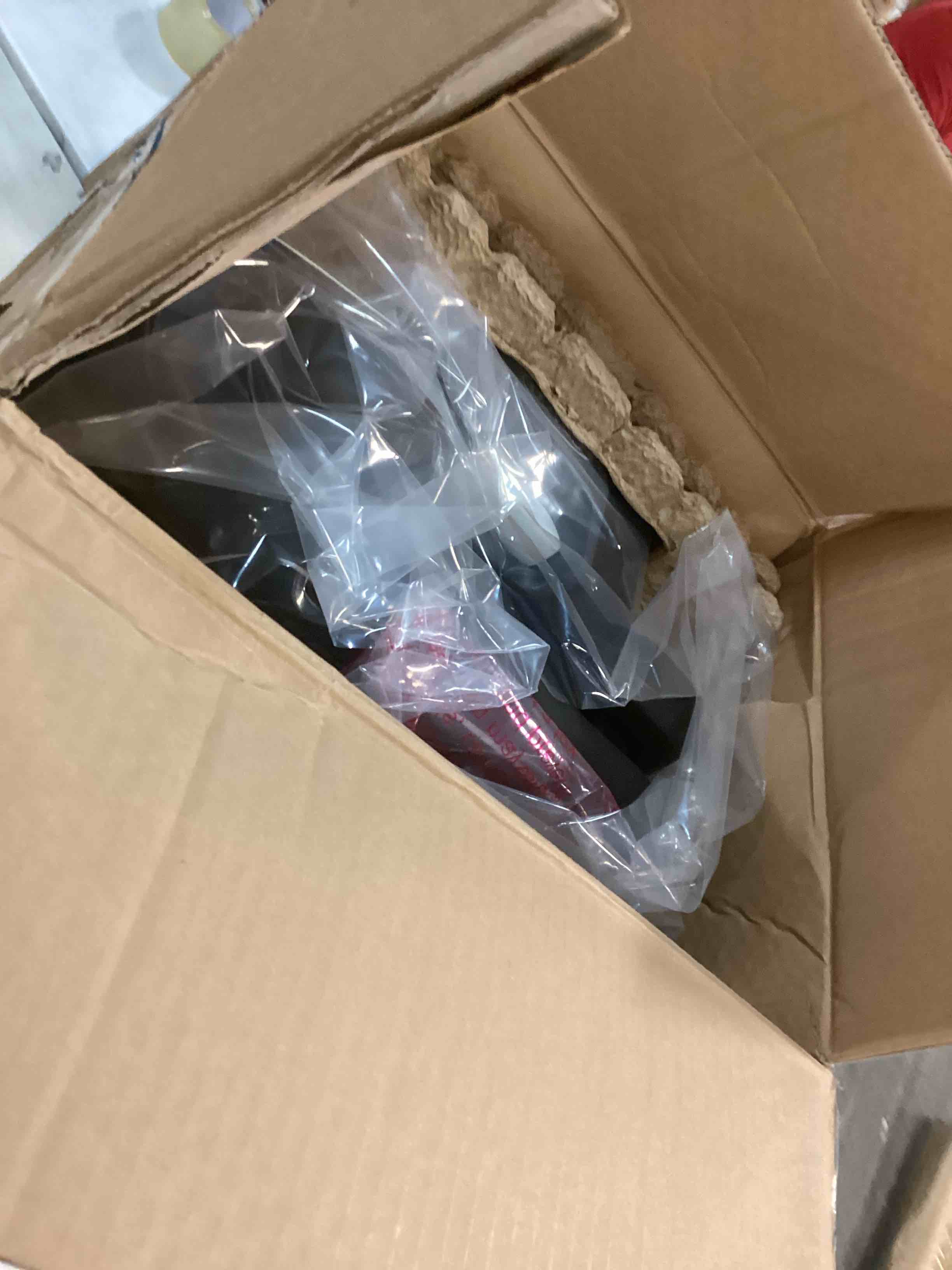 https://s3.amazonaws.com/lotting-images-prod/bidfta/YEL6568791_1716986254138.jpeg