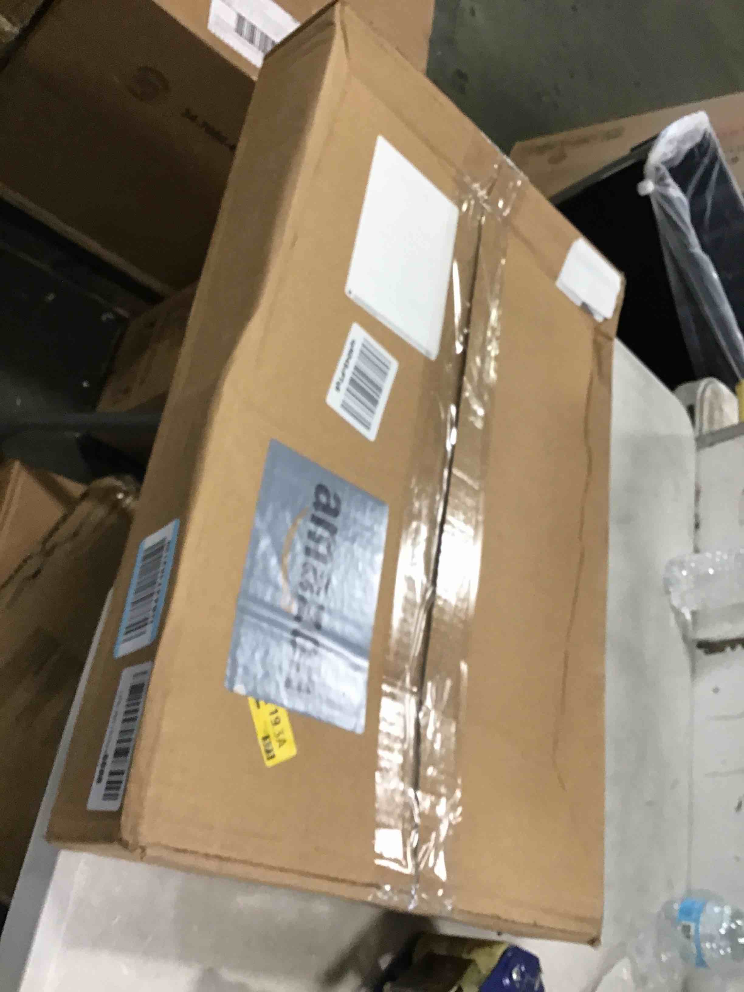 https://s3.amazonaws.com/lotting-images-prod/bidfta/YEL6569239_1716221333723.jpeg