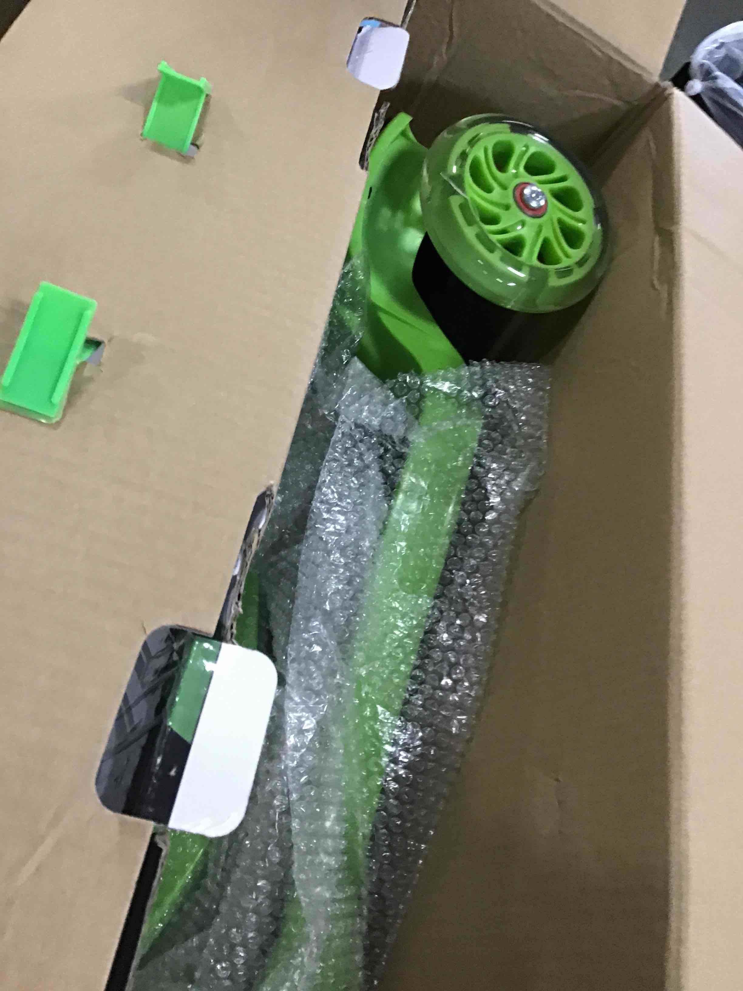 https://s3.amazonaws.com/lotting-images-prod/bidfta/YEL6569264_1716222770137.jpeg