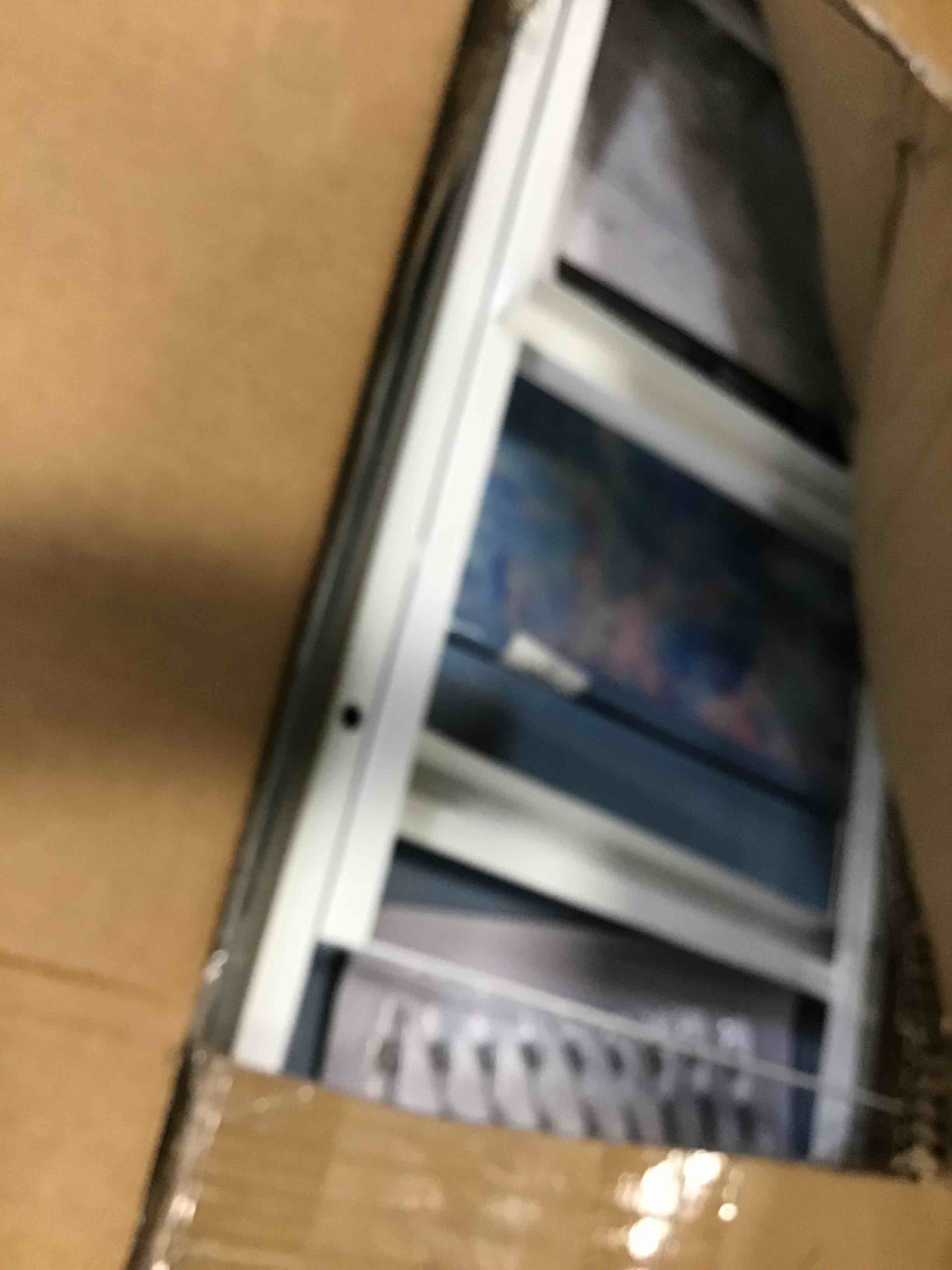 https://s3.amazonaws.com/lotting-images-prod/bidfta/YEL6569681_1716306330436.jpeg