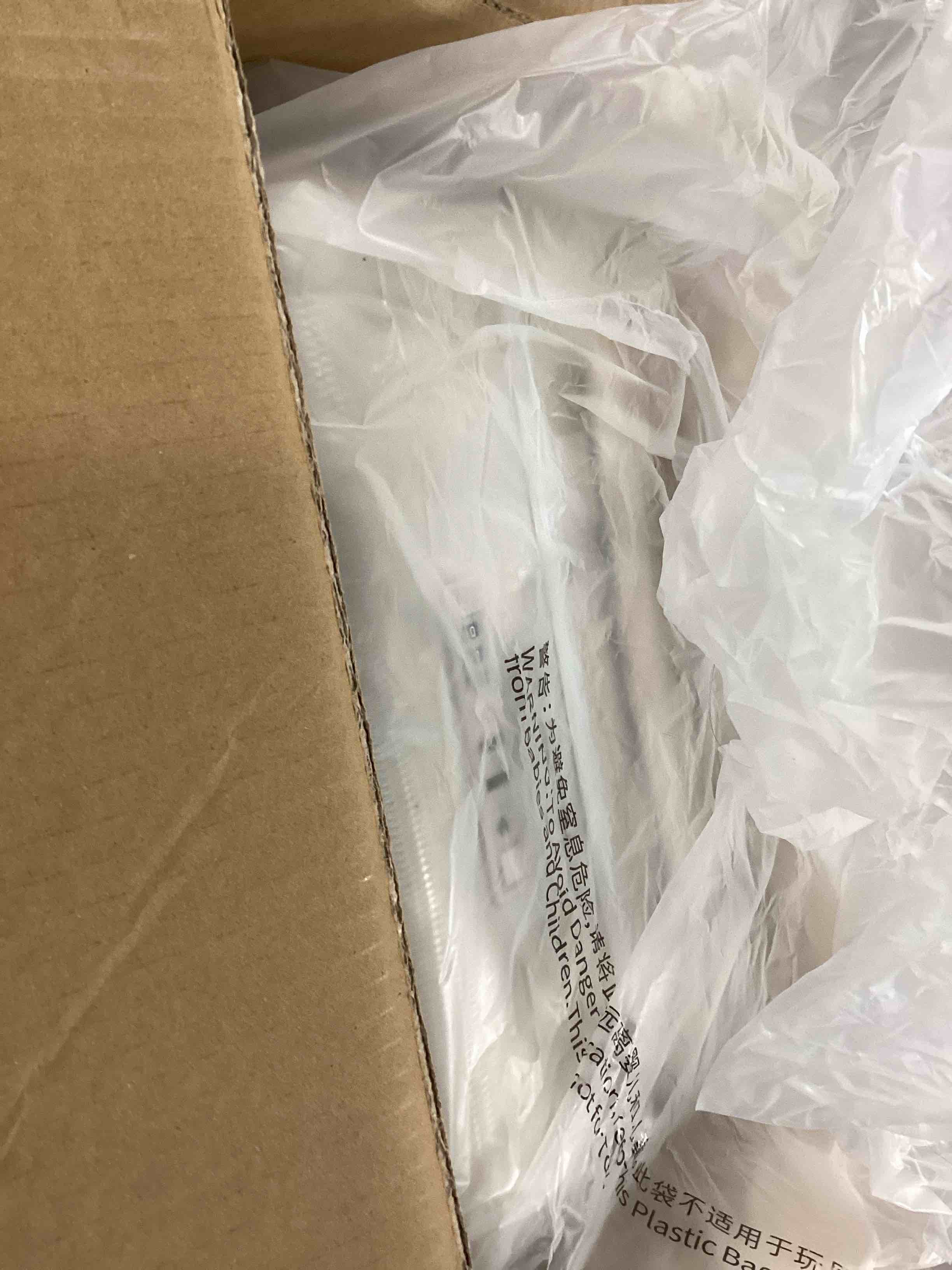 https://s3.amazonaws.com/lotting-images-prod/bidfta/YEL6571132_1716036208724.jpeg