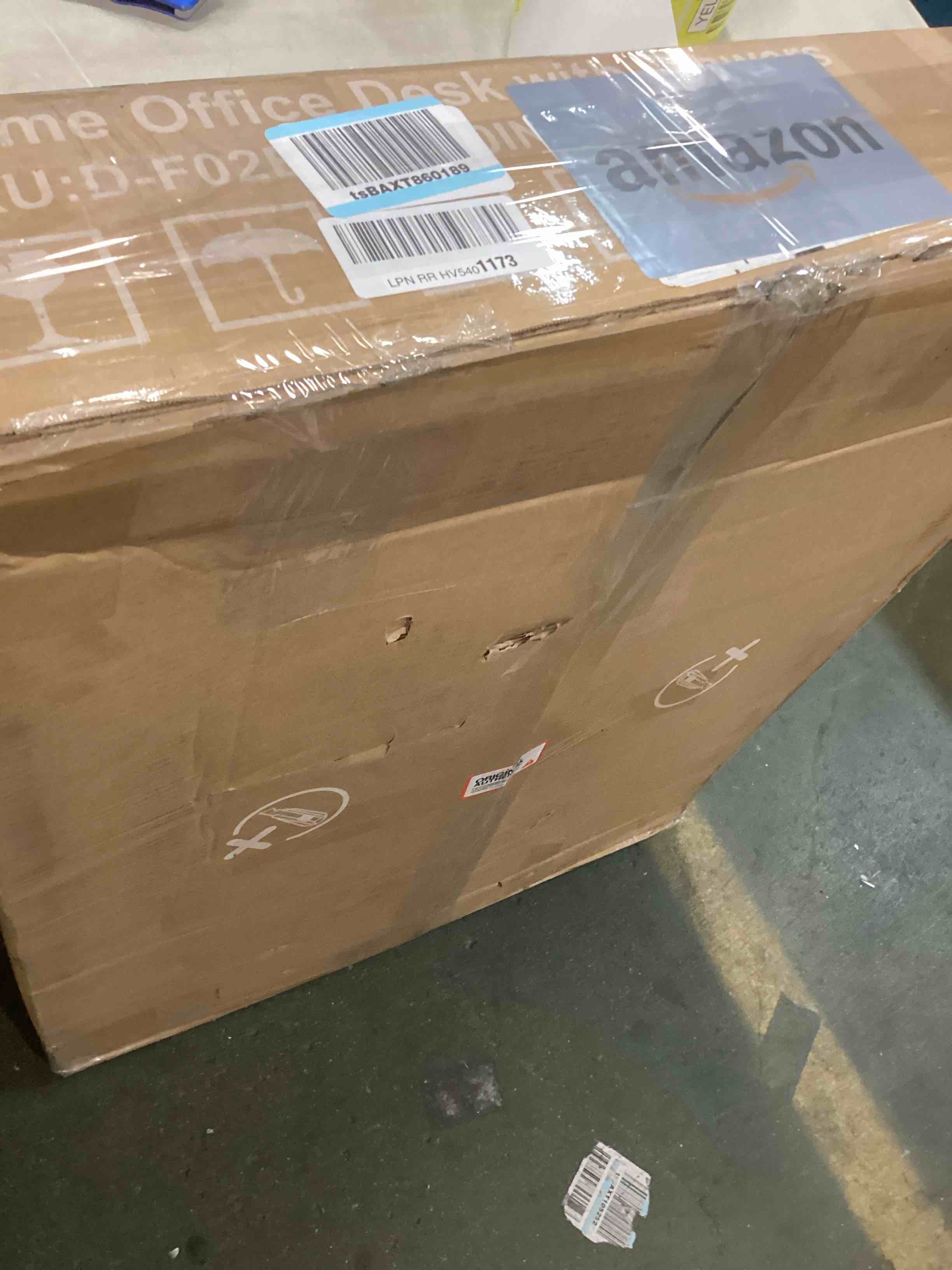 https://s3.amazonaws.com/lotting-images-prod/bidfta/YEL6571308_1716118190143.jpeg