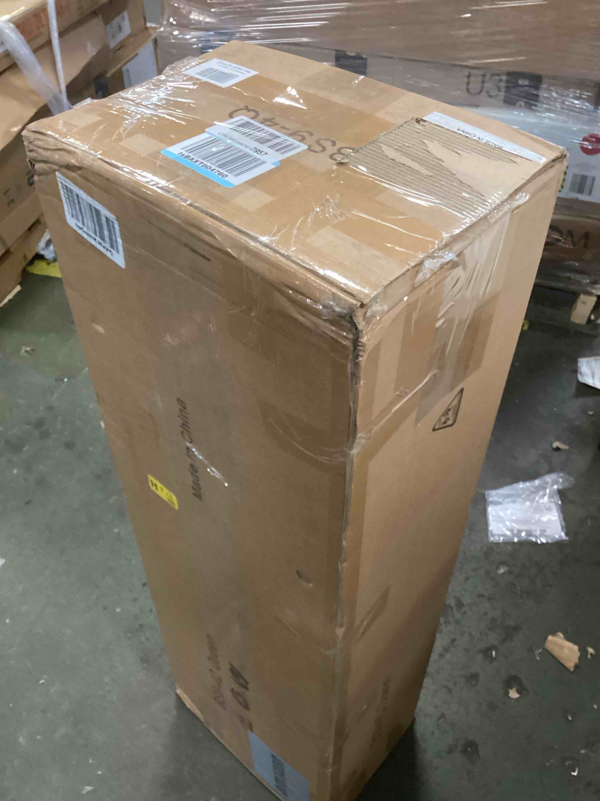 https://s3.amazonaws.com/lotting-images-prod/bidfta/YEL6571358_1716126831910.jpeg
