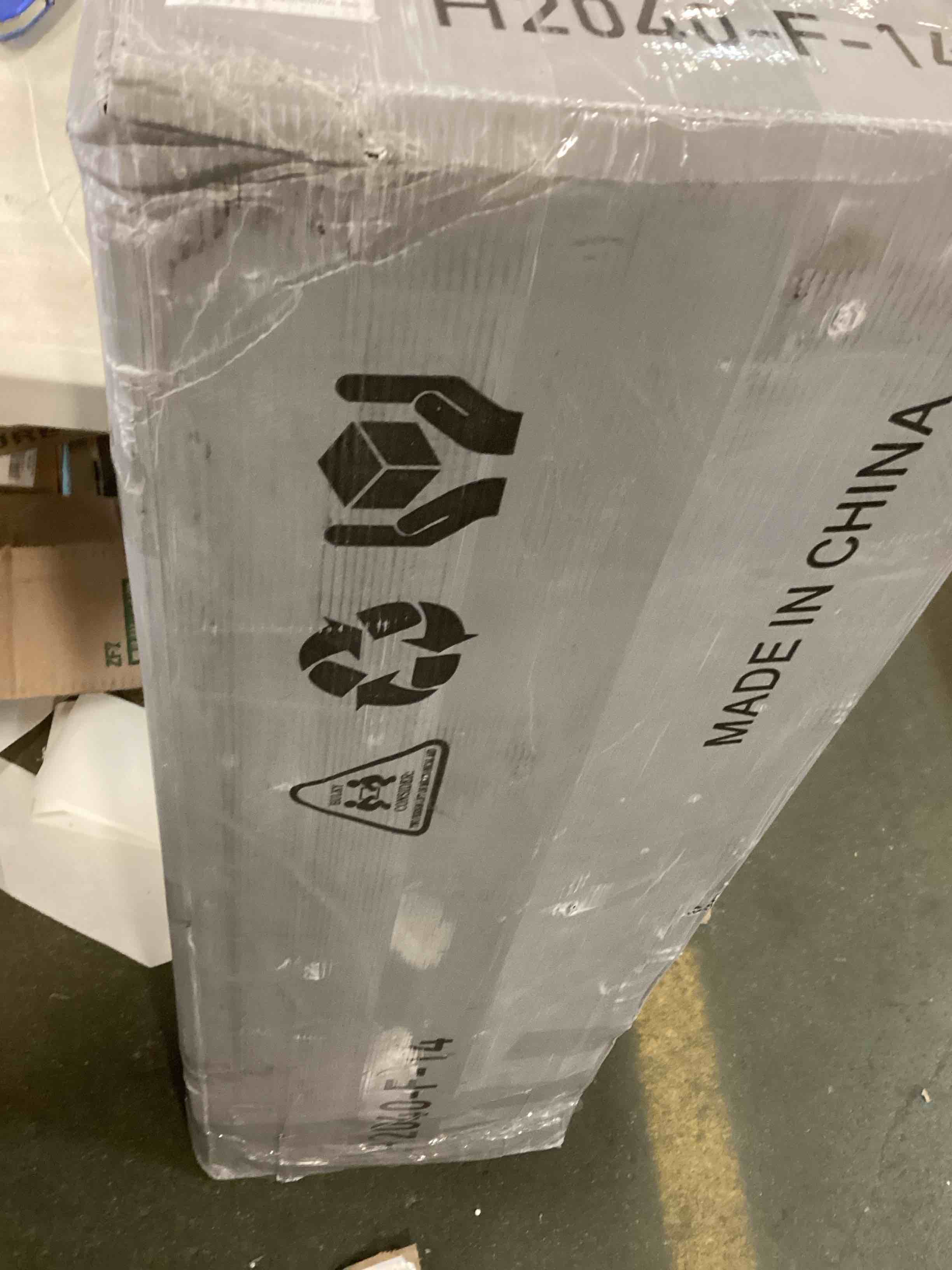 https://s3.amazonaws.com/lotting-images-prod/bidfta/YEL6571408_1716133488107.jpeg