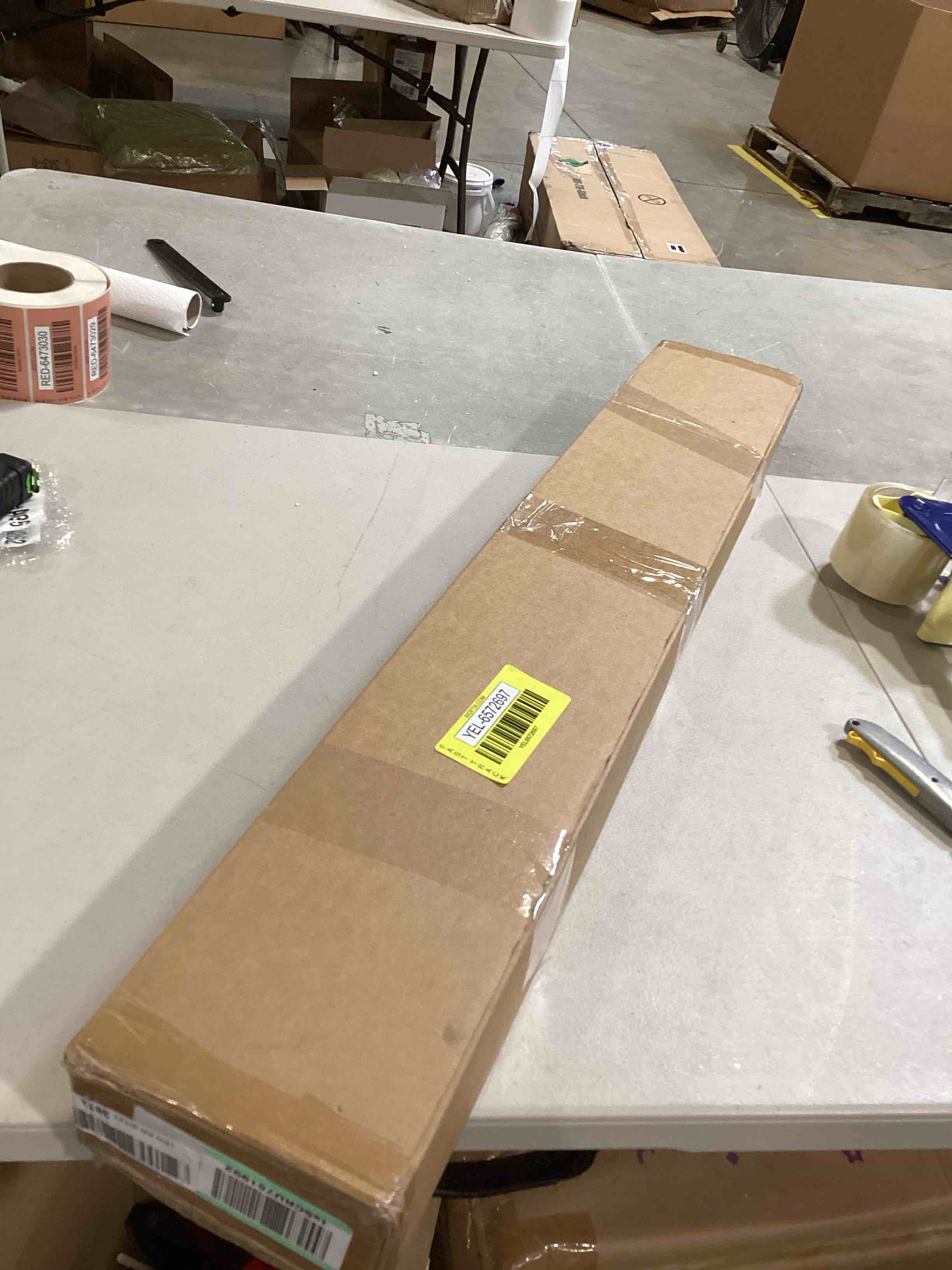 https://s3.amazonaws.com/lotting-images-prod/bidfta/YEL6572697_1721833101653.jpeg