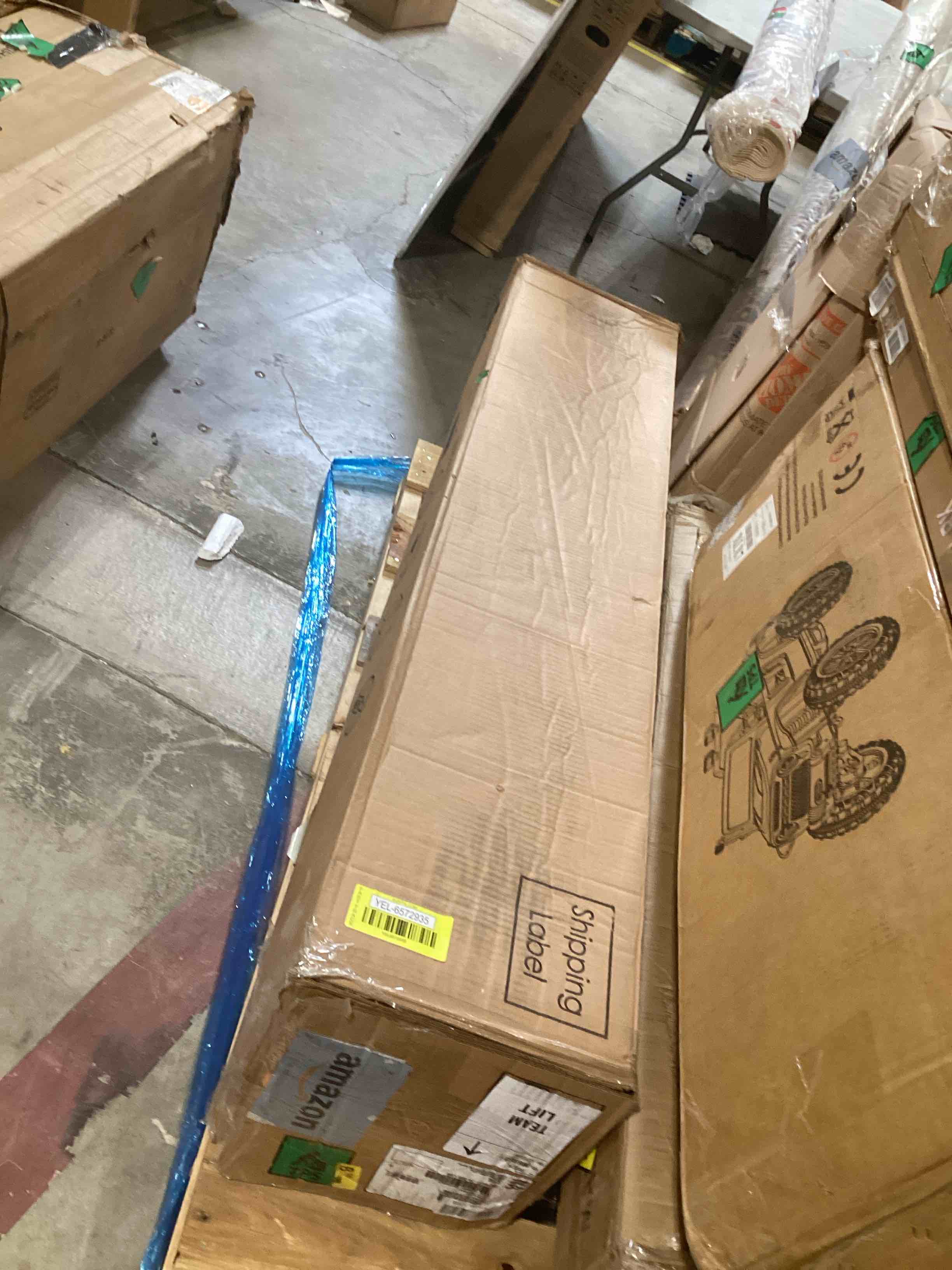 https://s3.amazonaws.com/lotting-images-prod/bidfta/YEL6572935_1722275391461.jpeg