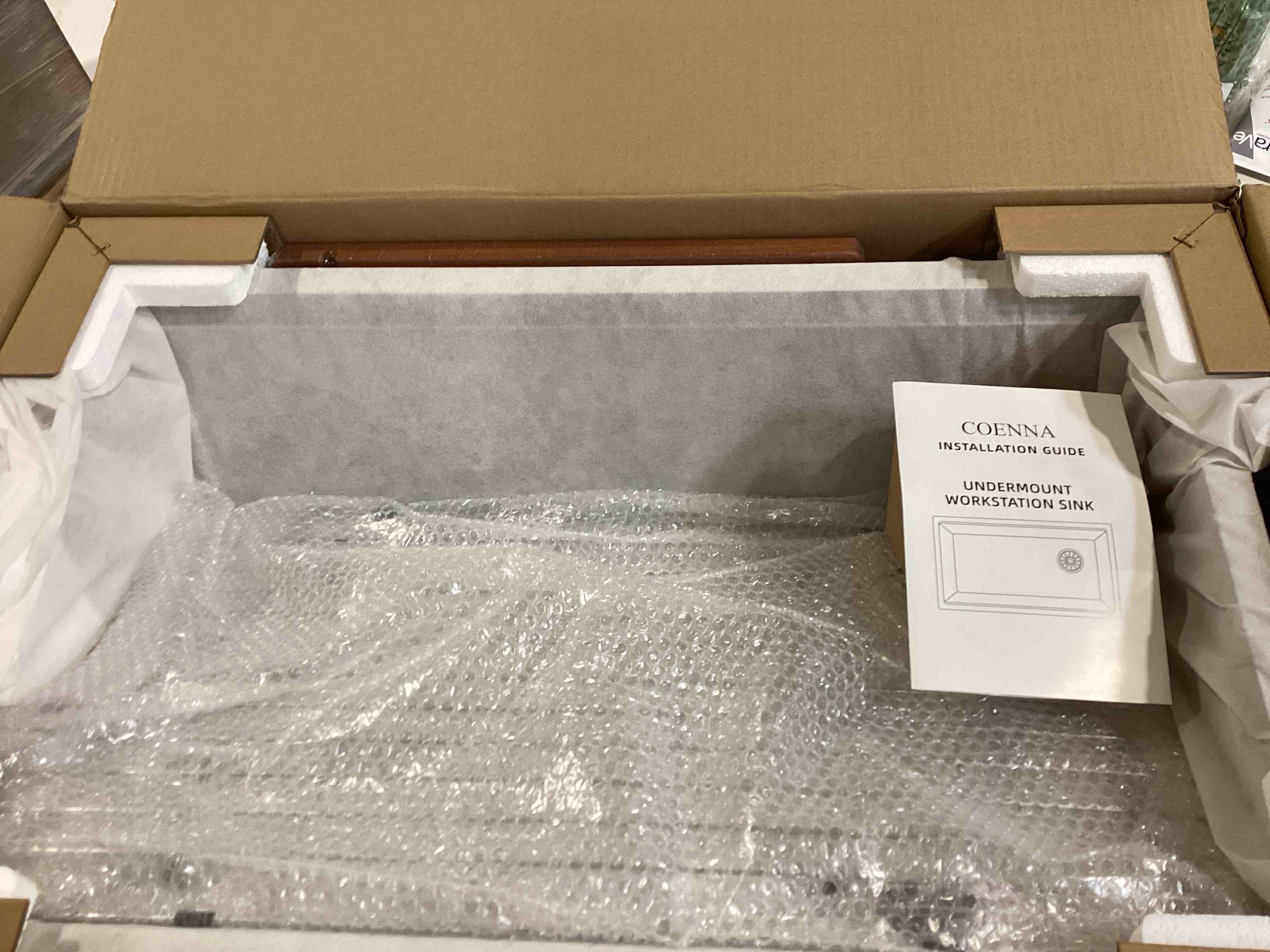 https://s3.amazonaws.com/lotting-images-prod/bidfta/YEL6573563_1718207346783.jpeg