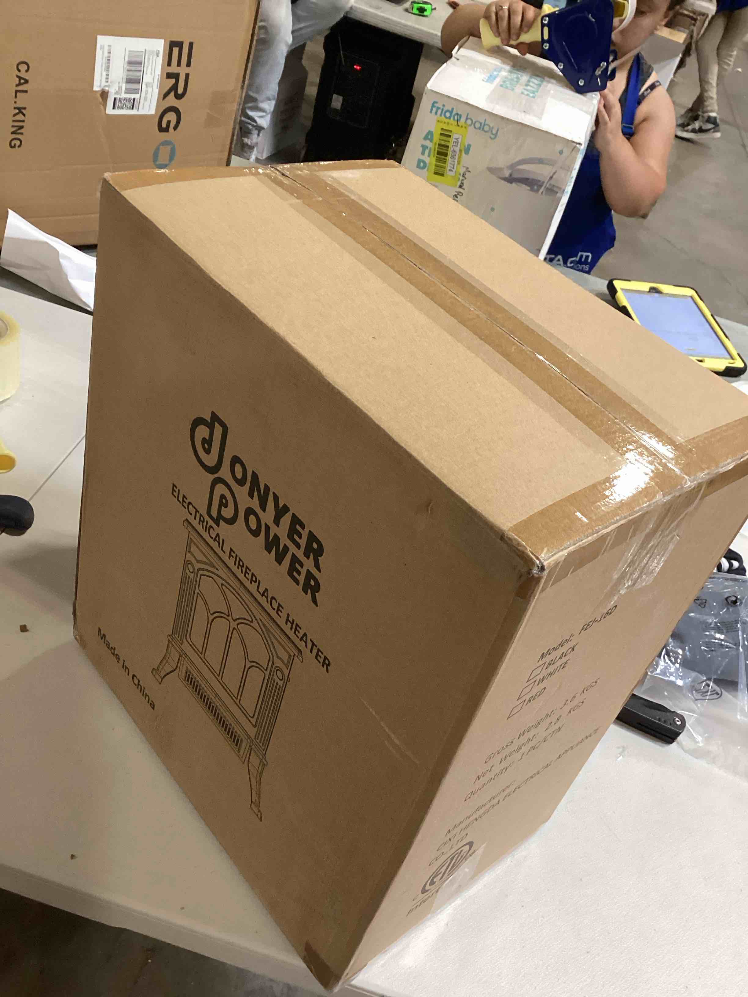 https://s3.amazonaws.com/lotting-images-prod/bidfta/YEL6574655_1719944380543.jpeg