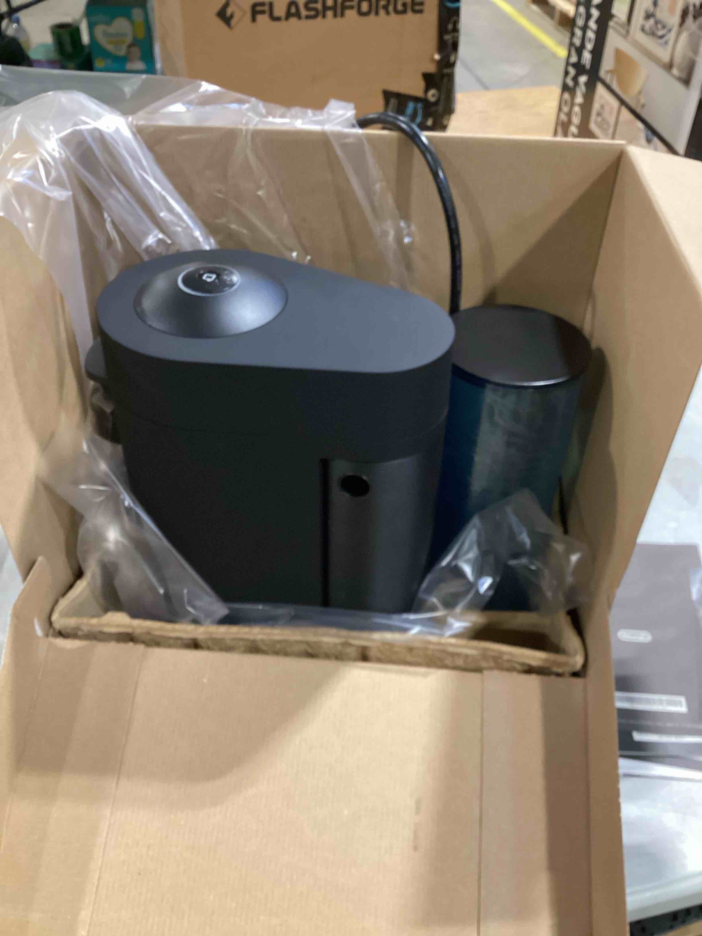 https://s3.amazonaws.com/lotting-images-prod/bidfta/YEL6575505_1720705316921.jpeg
