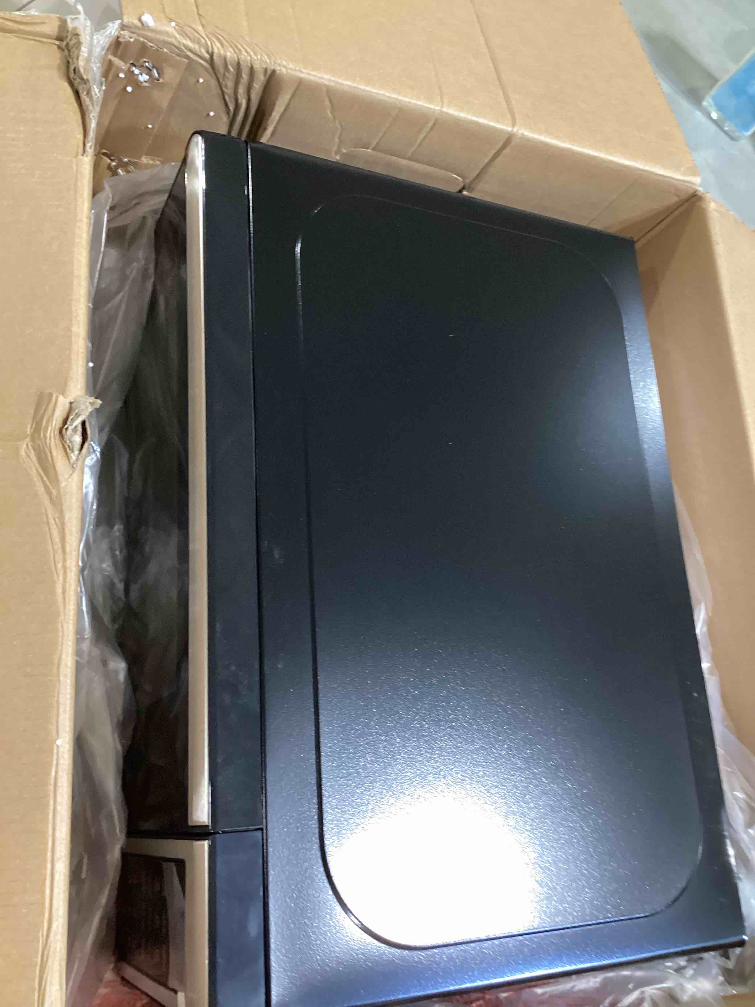 https://s3.amazonaws.com/lotting-images-prod/bidfta/YEL6576963_1720633281053.jpeg