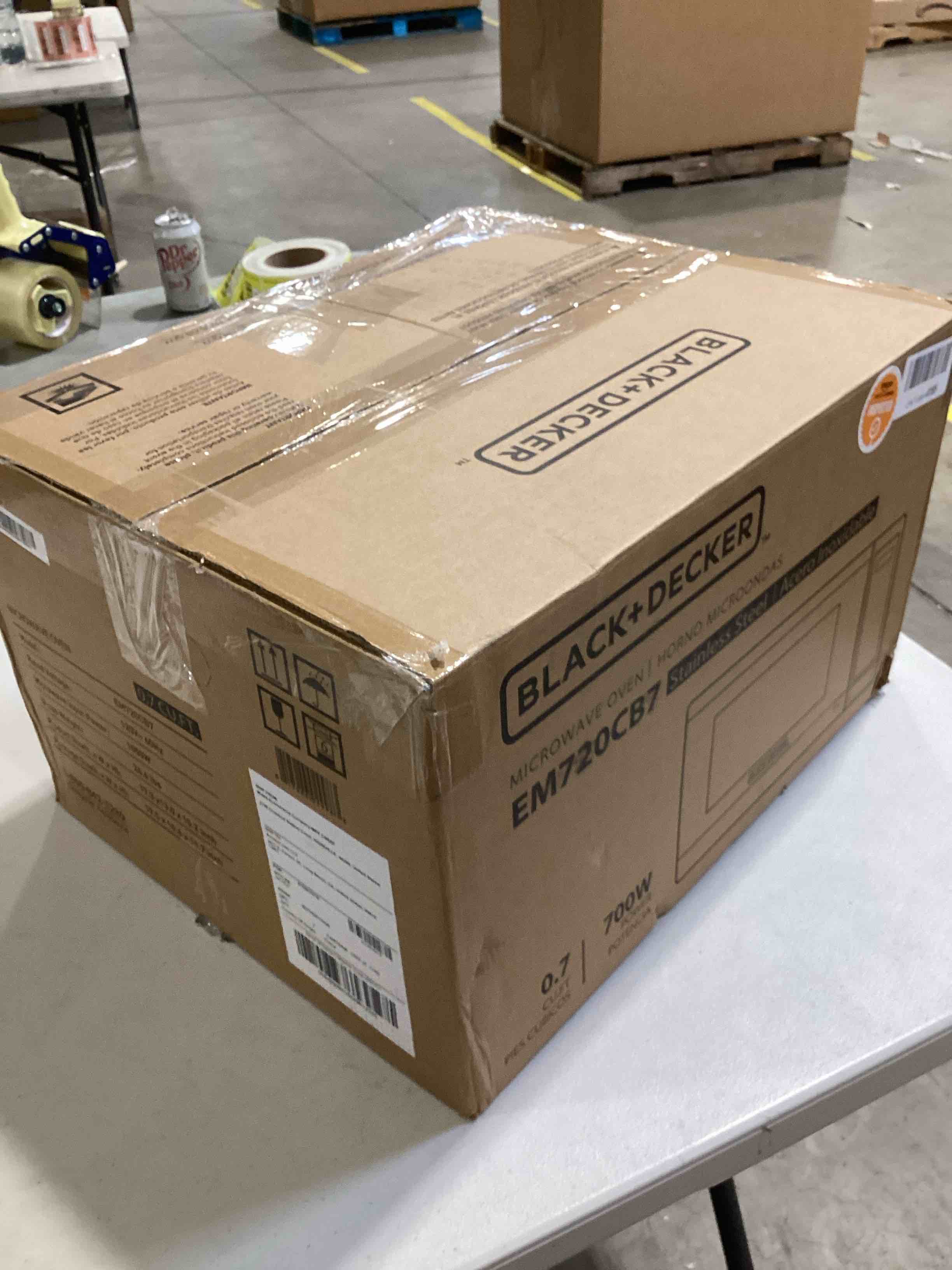 https://s3.amazonaws.com/lotting-images-prod/bidfta/YEL6576963_1720633342880.jpeg