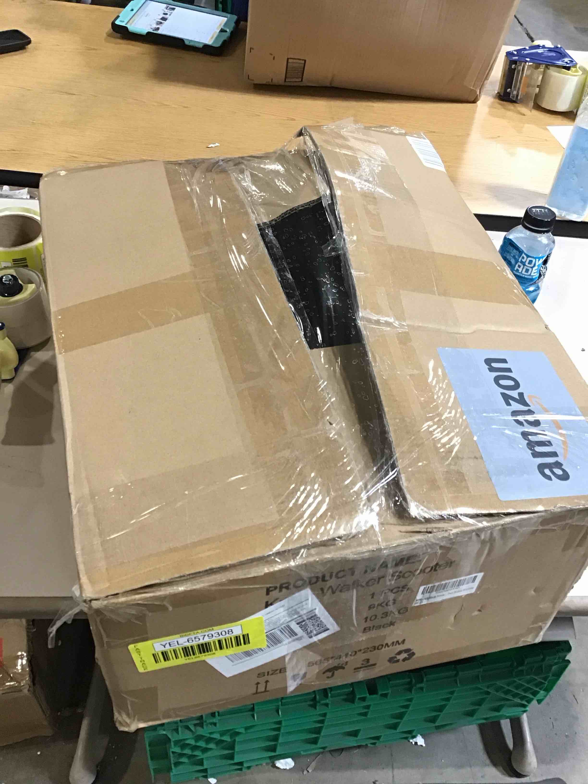 https://s3.amazonaws.com/lotting-images-prod/bidfta/YEL6579308_1721328460572.jpeg