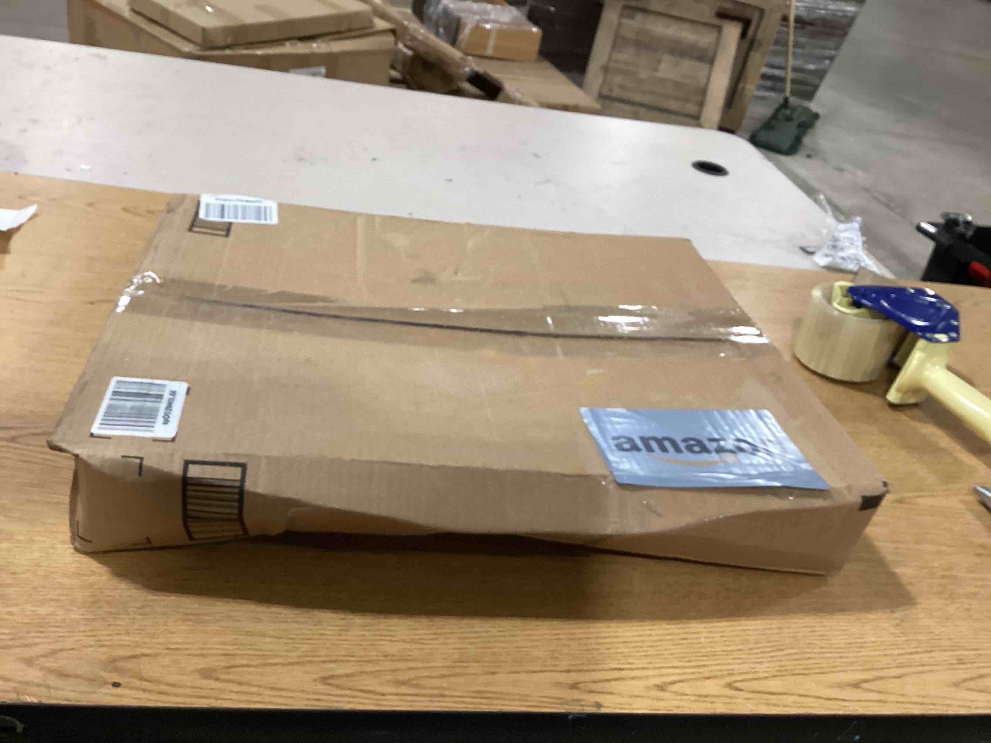 https://s3.amazonaws.com/lotting-images-prod/bidfta/YEL6579397_1721650353210.jpeg