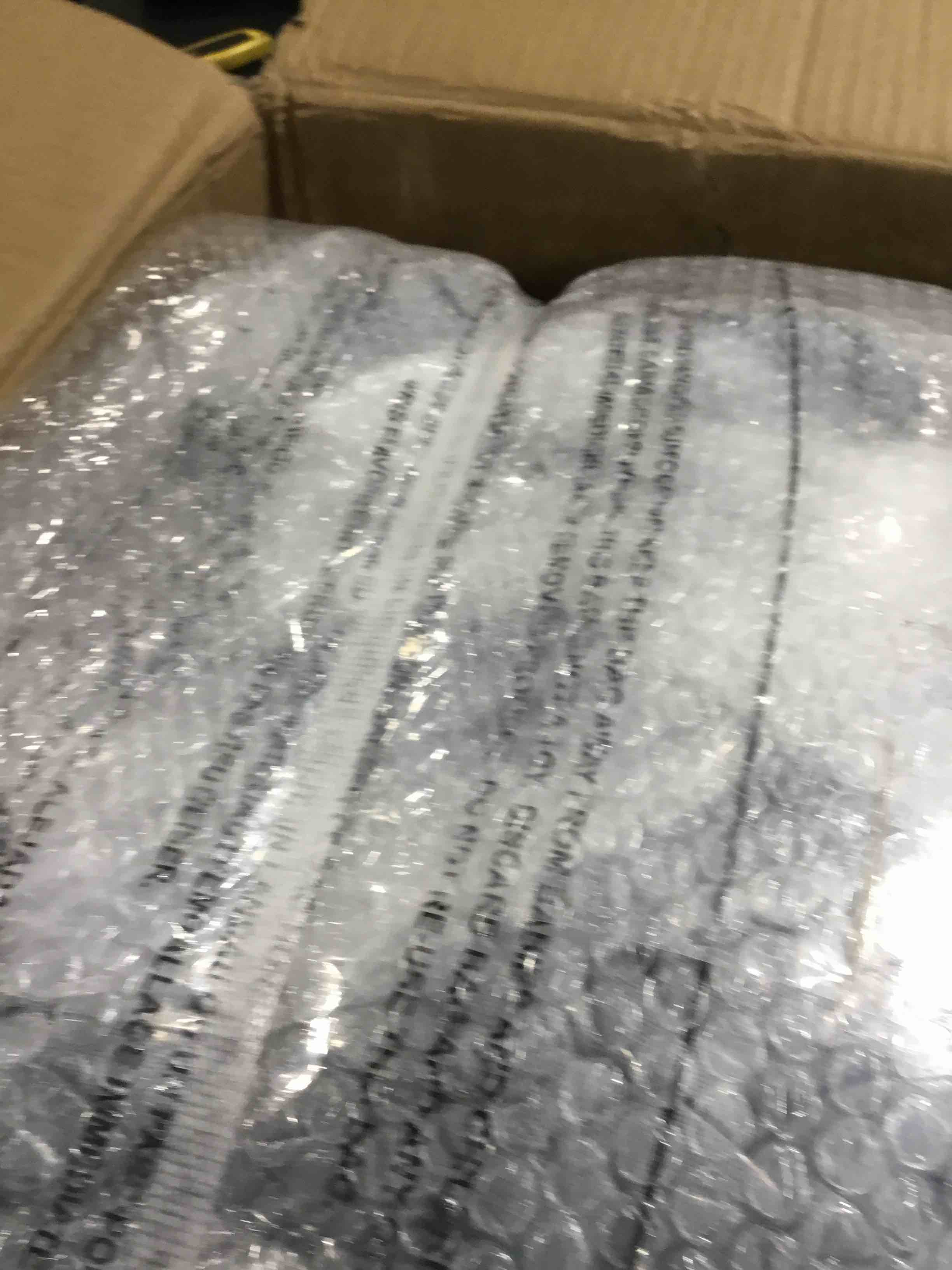https://s3.amazonaws.com/lotting-images-prod/bidfta/YEL6580686_1725046320882.jpeg