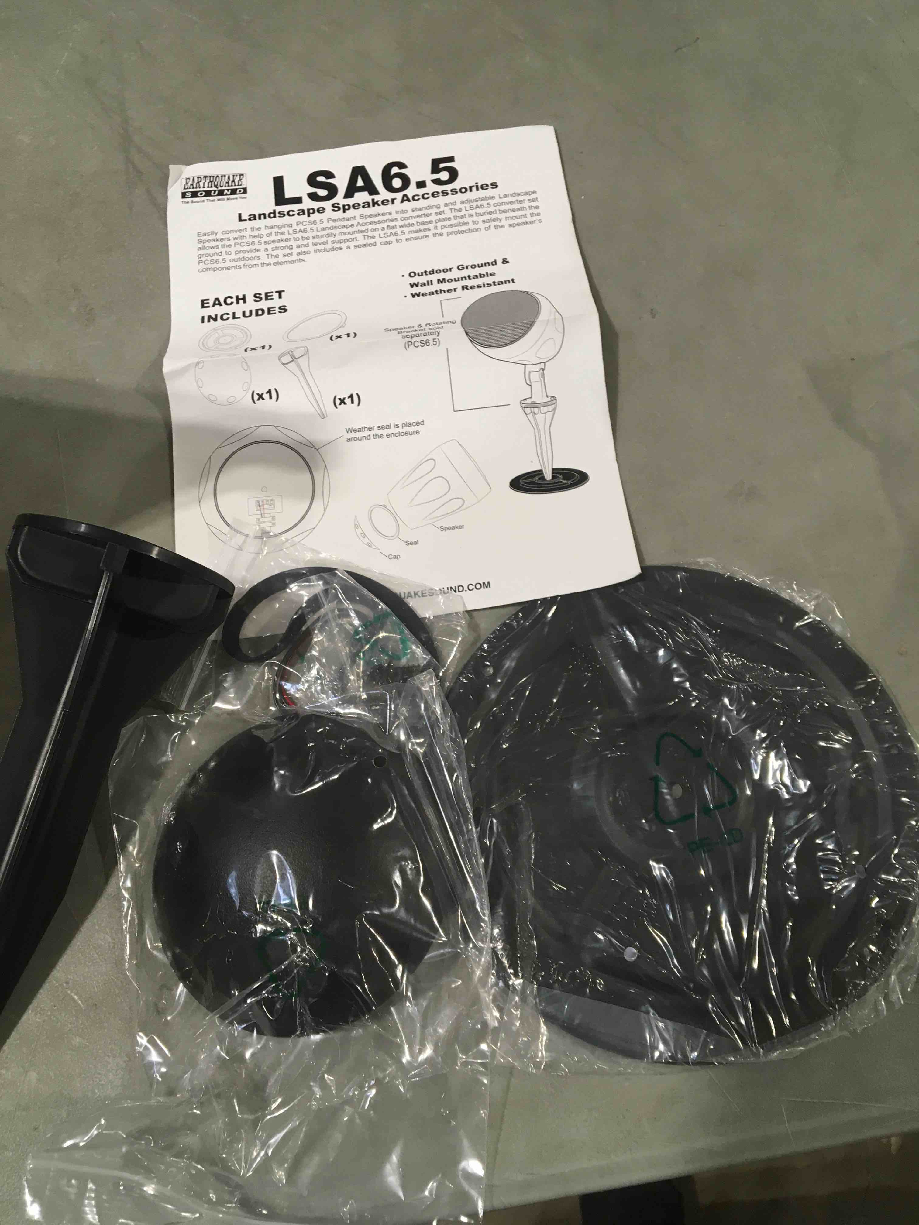https://s3.amazonaws.com/lotting-images-prod/bidfta/YEL6581260_1720697226789.jpeg