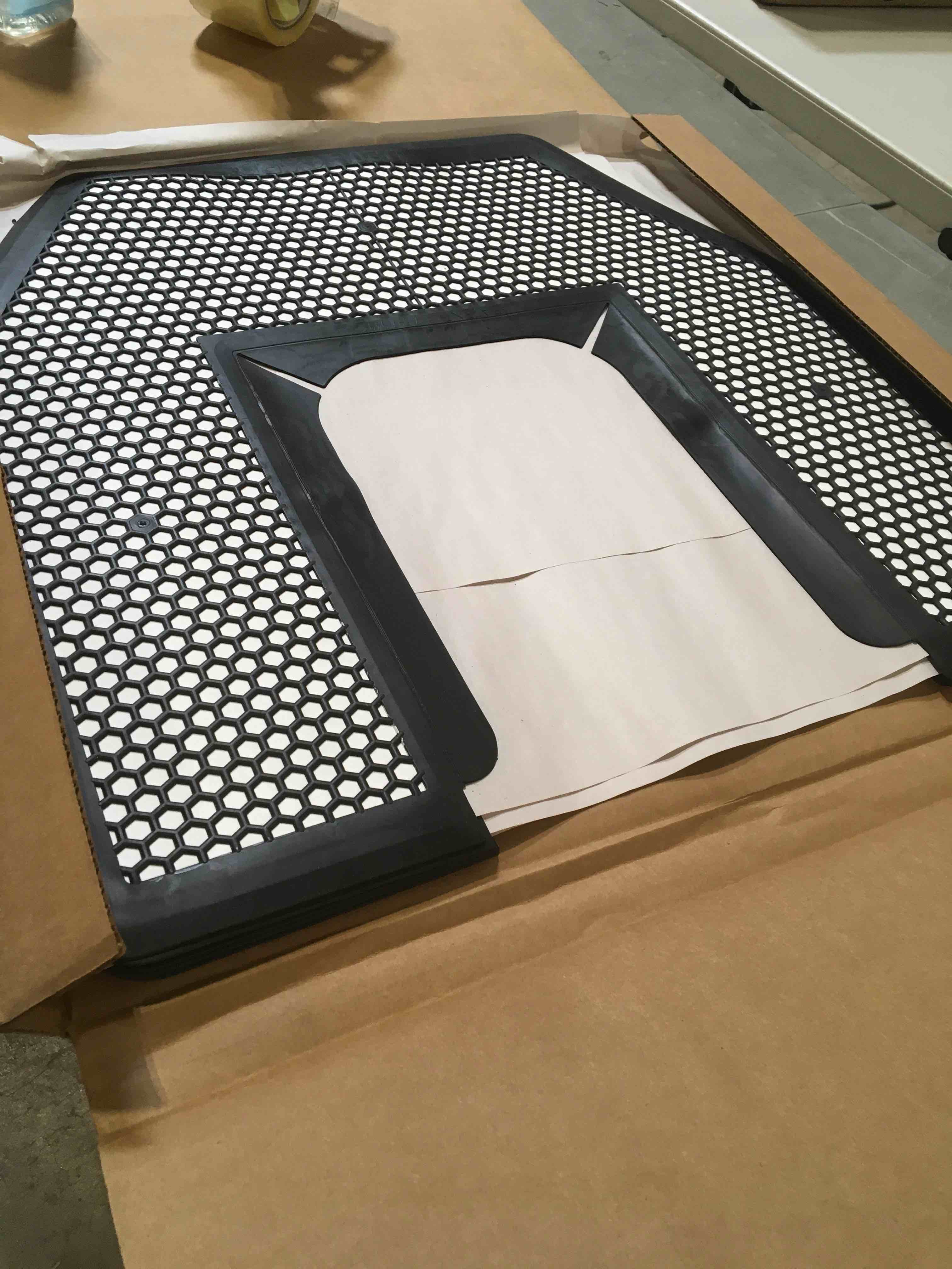 https://s3.amazonaws.com/lotting-images-prod/bidfta/YEL6581314_1720721235111.jpeg