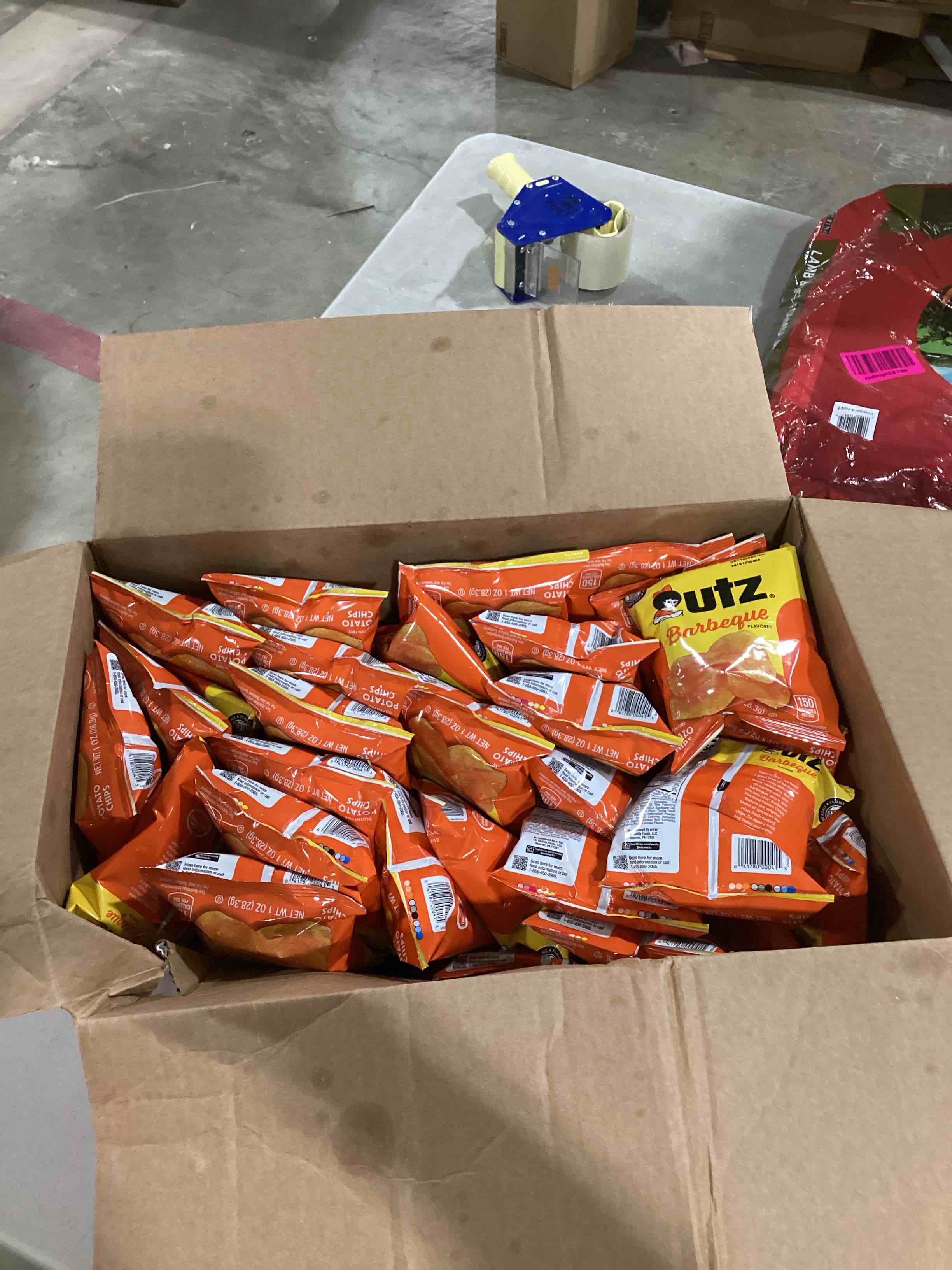 Utz Potato Chips, Barbeque – 1 oz. Bags (60 Count) – Crispy Potato Chips Made from Fresh Potatoes, Crunchy Individual Snacks to Go, Cholesterol Free, Trans-Fat Free, Gluten Free Snacks