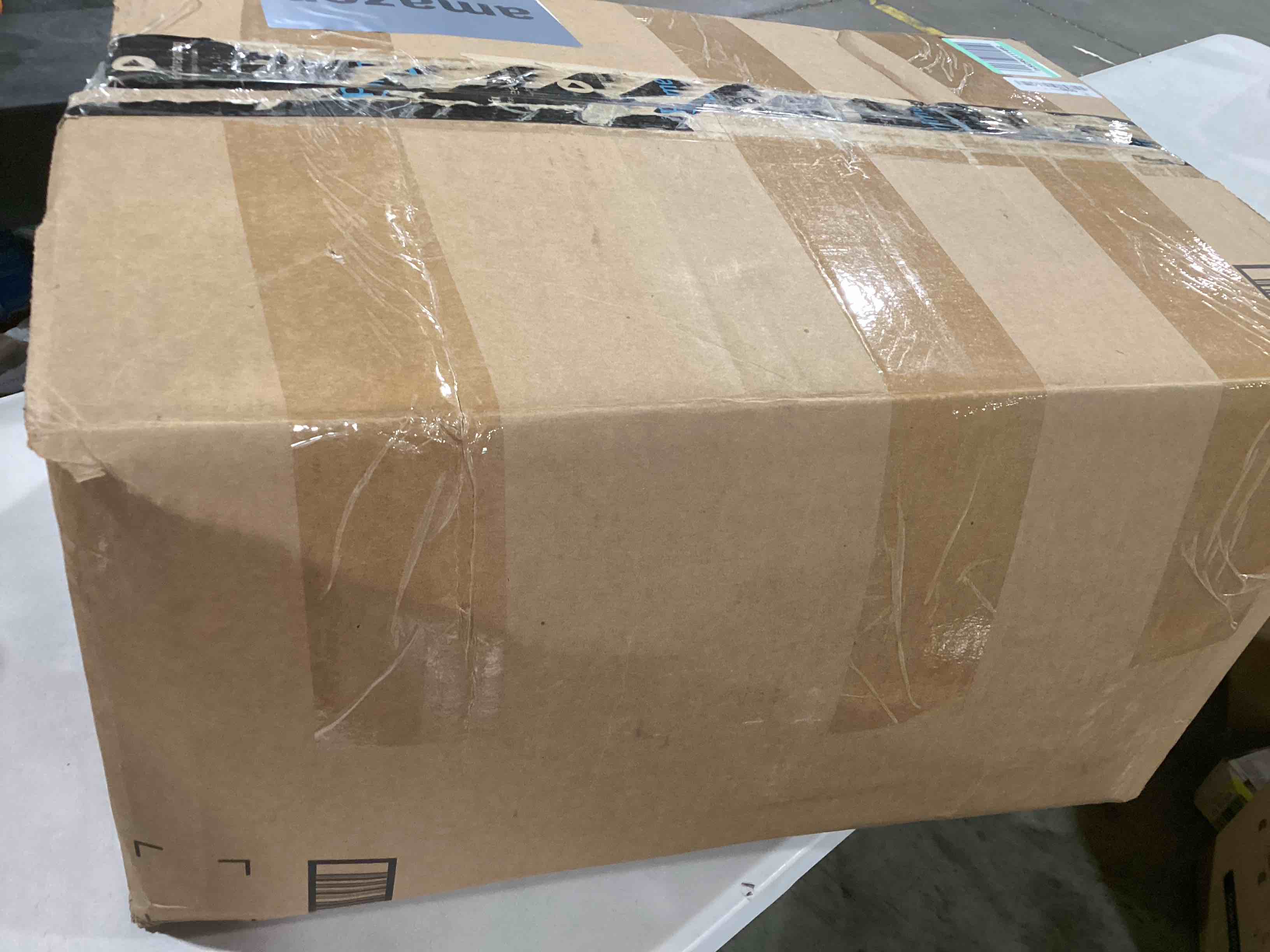 https://s3.amazonaws.com/lotting-images-prod/bidfta/YEL6585654_1718737528654.jpeg