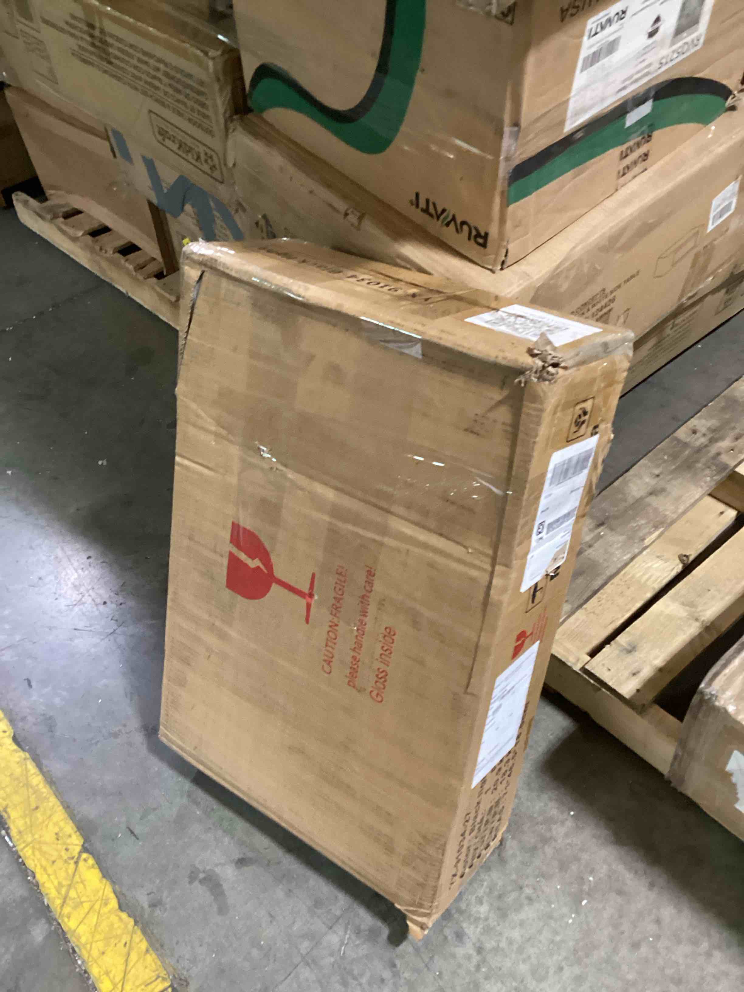https://s3.amazonaws.com/lotting-images-prod/bidfta/YEL6588063_1718374971120.jpeg
