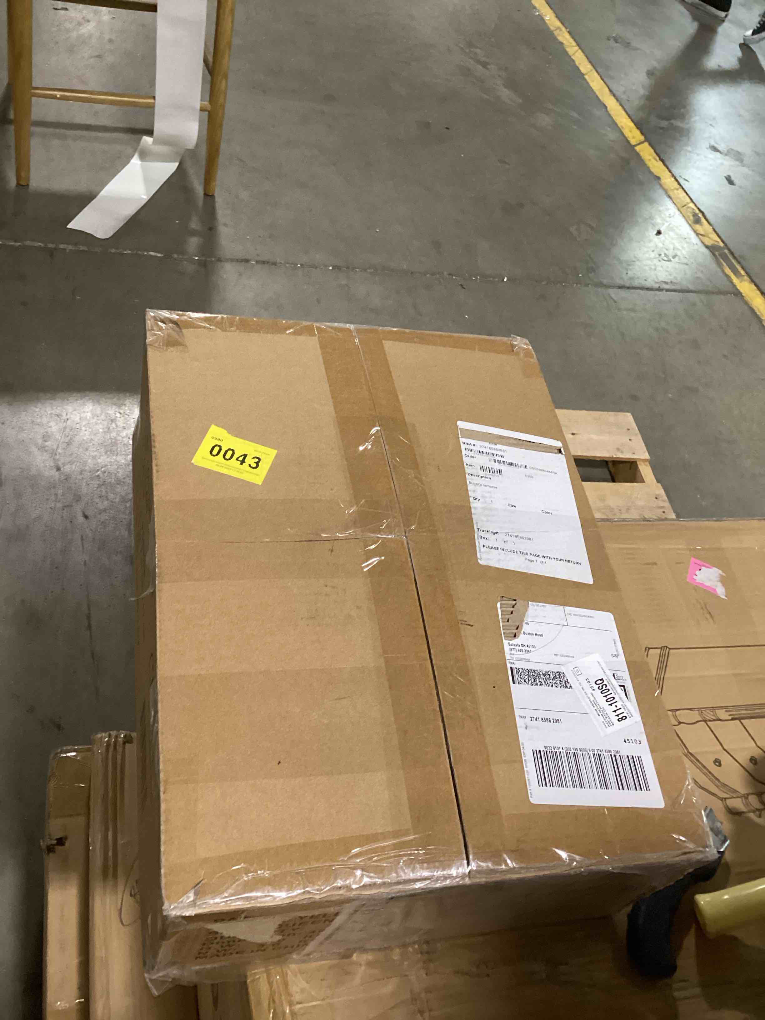 https://s3.amazonaws.com/lotting-images-prod/bidfta/YEL6588113_1718386955736.jpeg