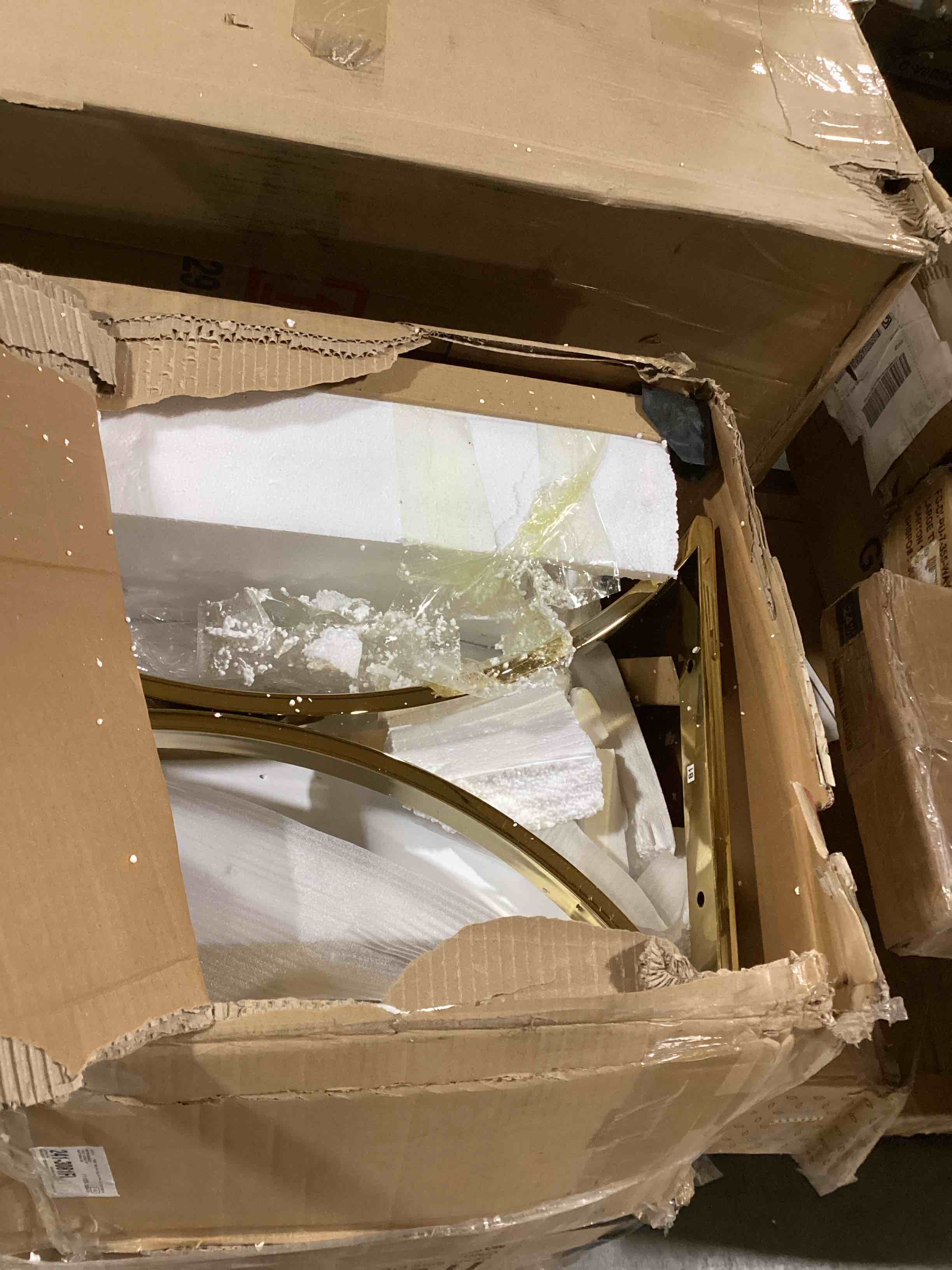 https://s3.amazonaws.com/lotting-images-prod/bidfta/YEL6588151_1718627093800.jpeg