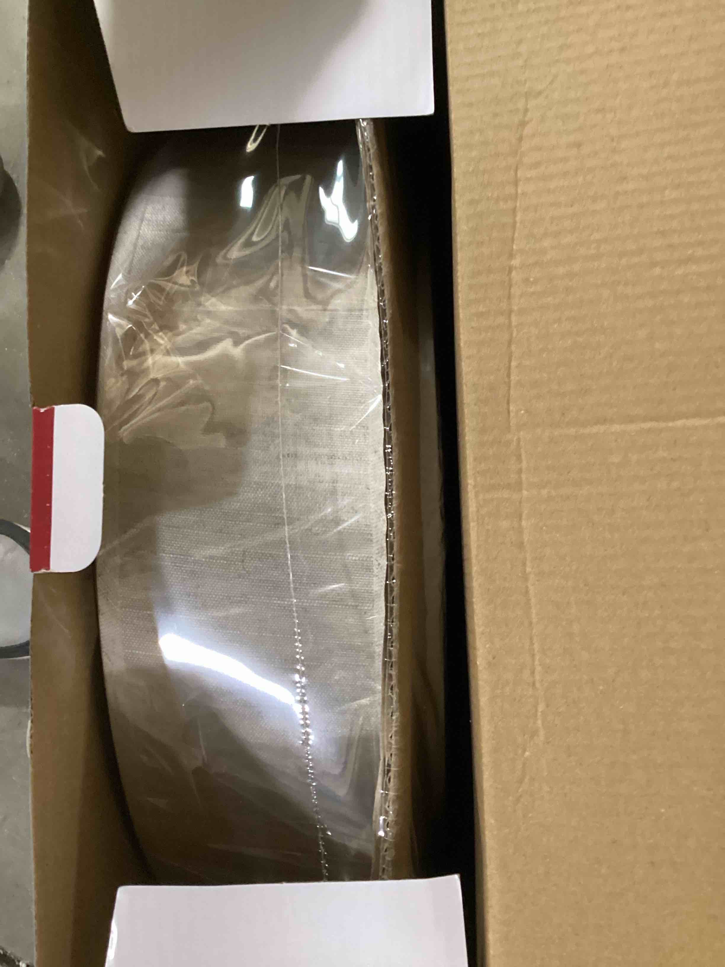 https://s3.amazonaws.com/lotting-images-prod/bidfta/YEL6588655_1719254596574.jpeg