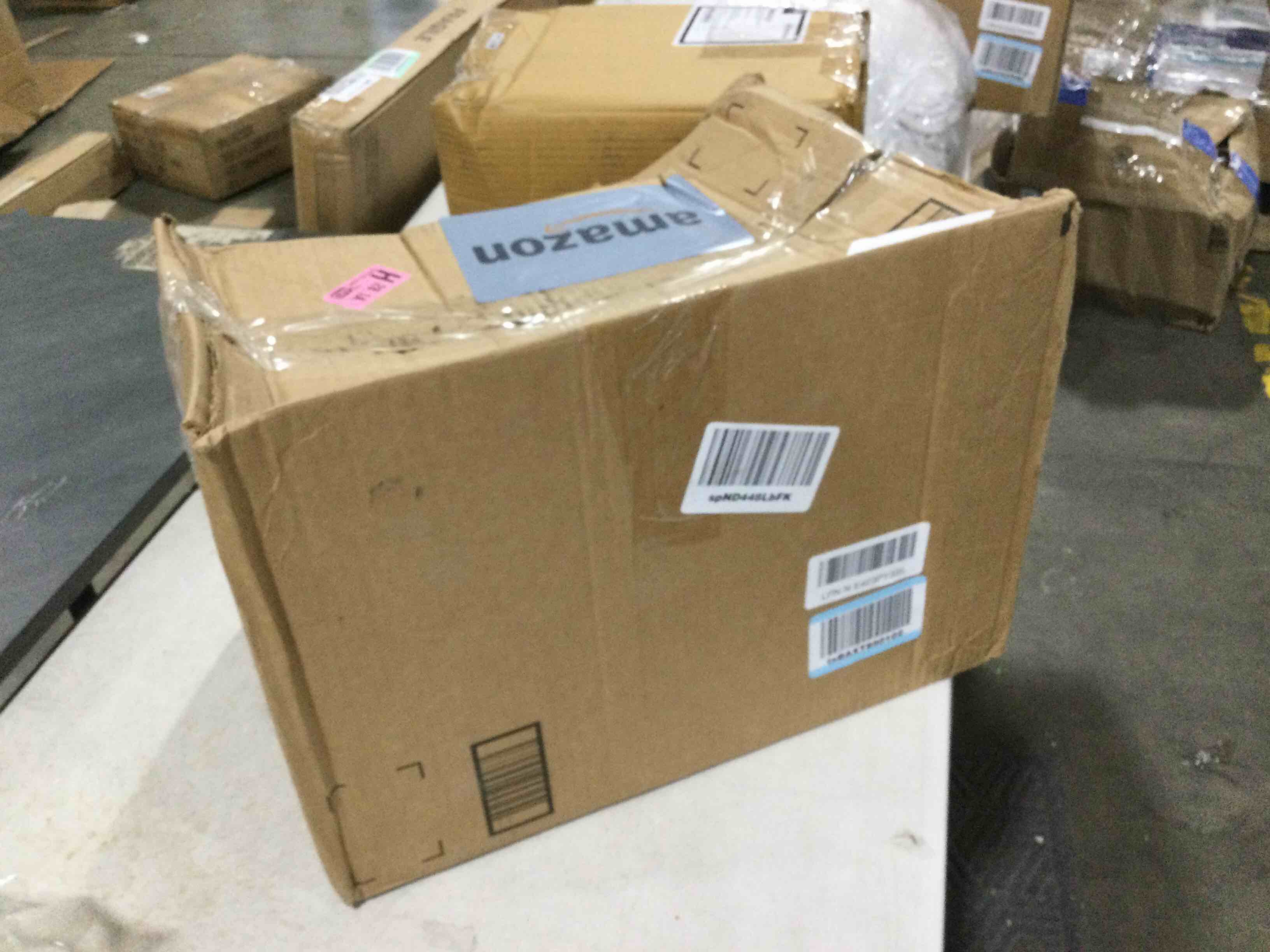 https://s3.amazonaws.com/lotting-images-prod/bidfta/YEL6589217_1721831816113.jpeg