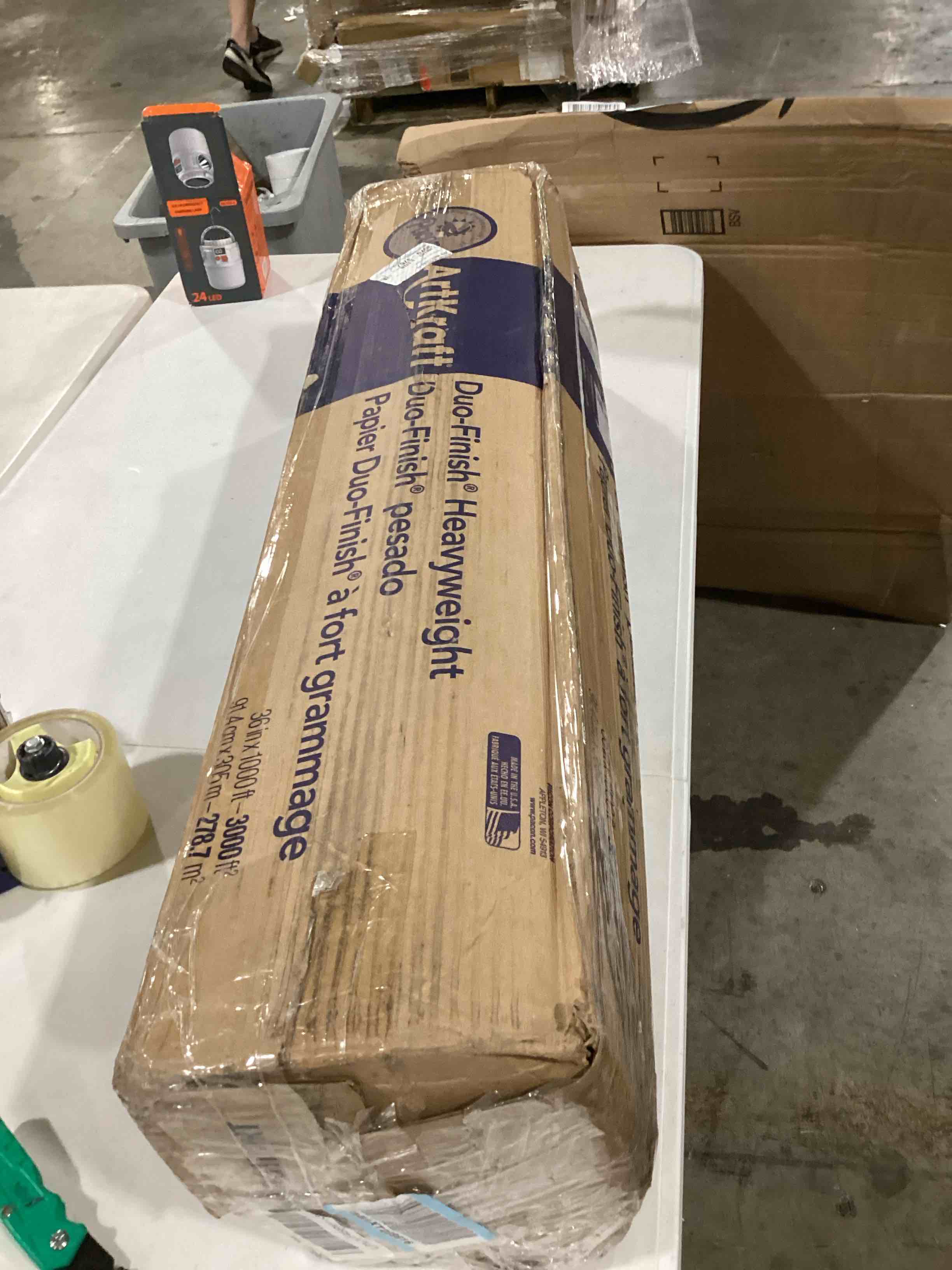 https://s3.amazonaws.com/lotting-images-prod/bidfta/YEL6589405_1722446990924.jpeg