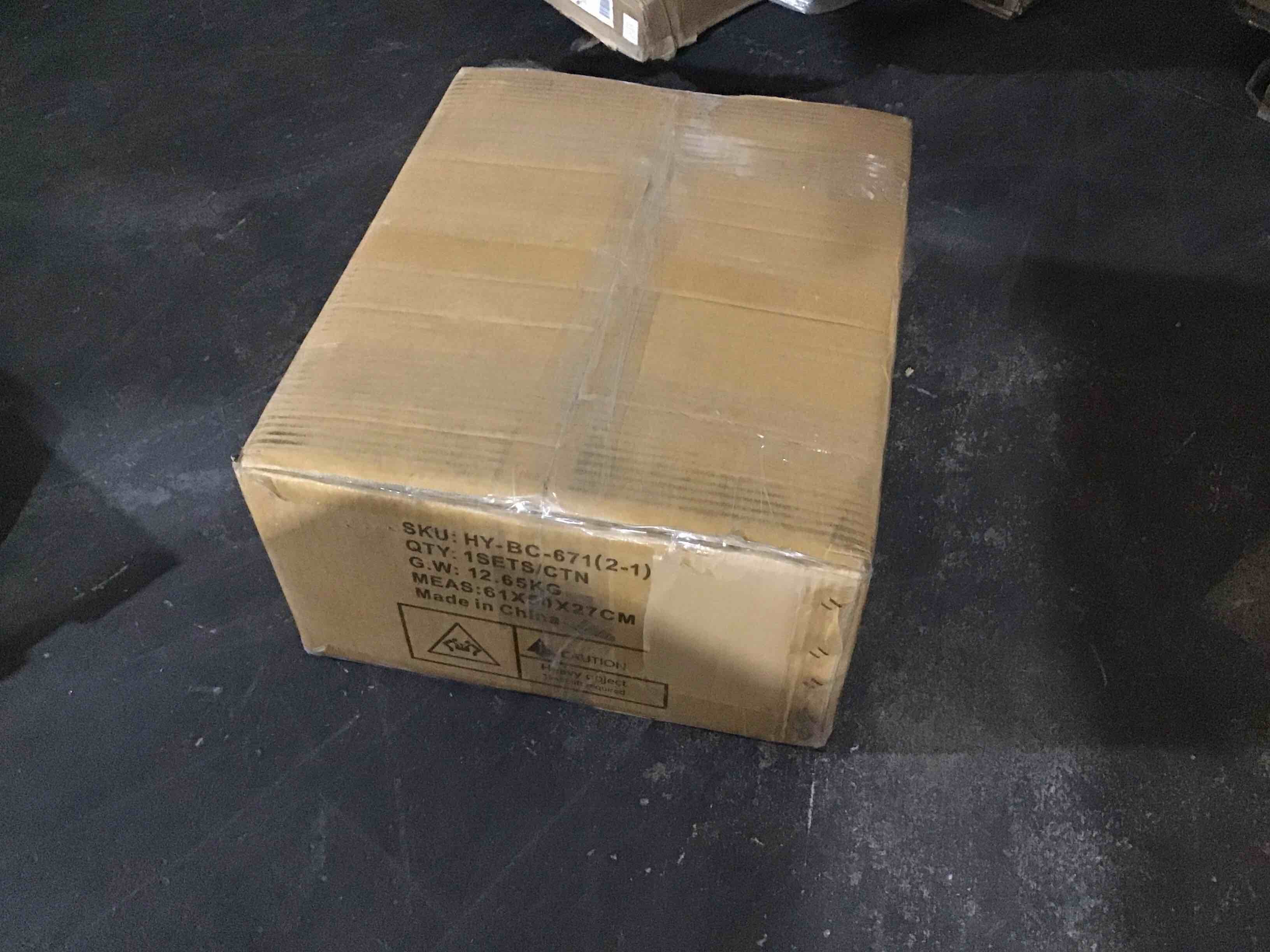 https://s3.amazonaws.com/lotting-images-prod/bidfta/YEL6589883_1725469821873.jpeg