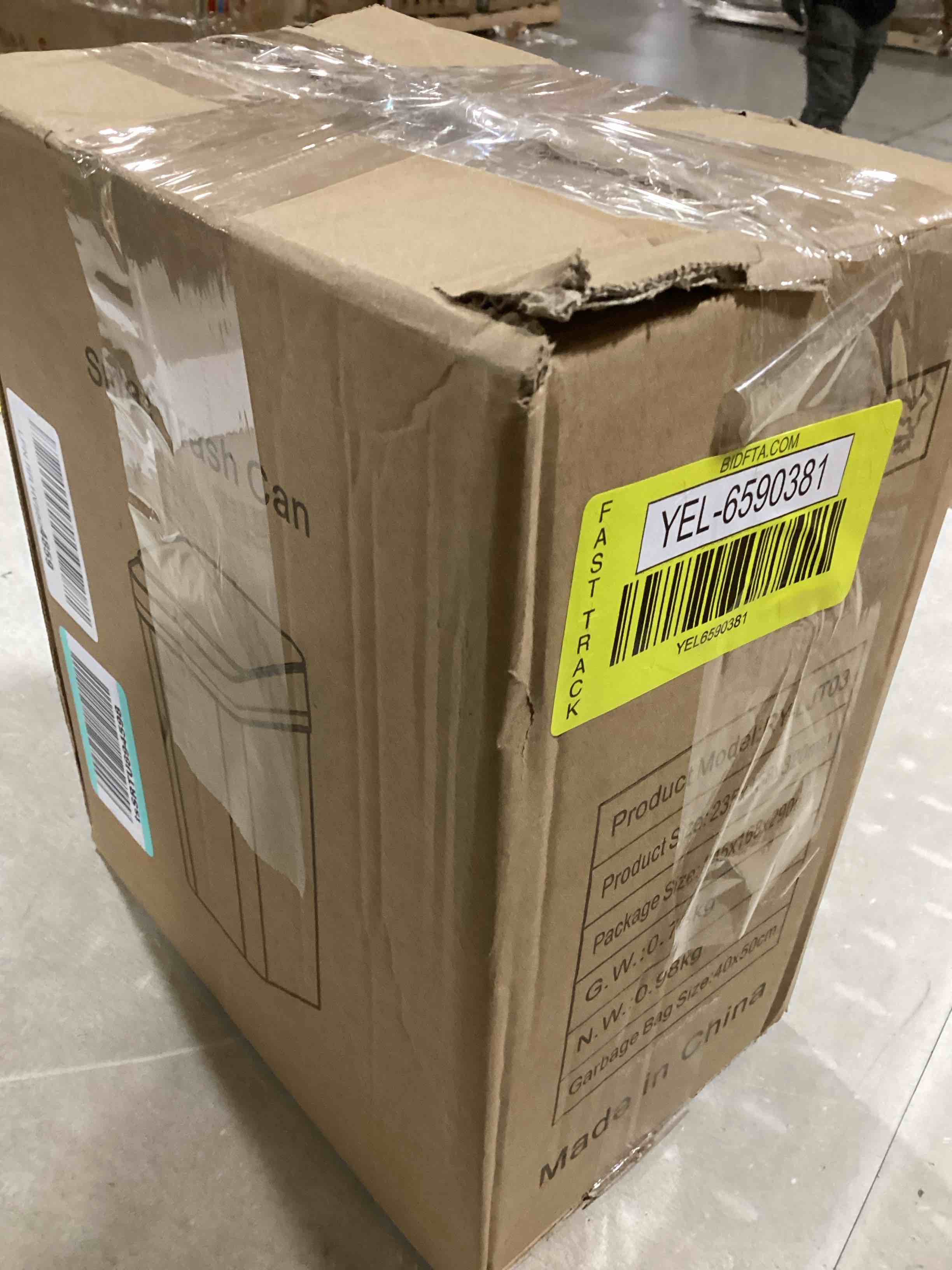 https://s3.amazonaws.com/lotting-images-prod/bidfta/YEL6590381_1717513710127.jpeg