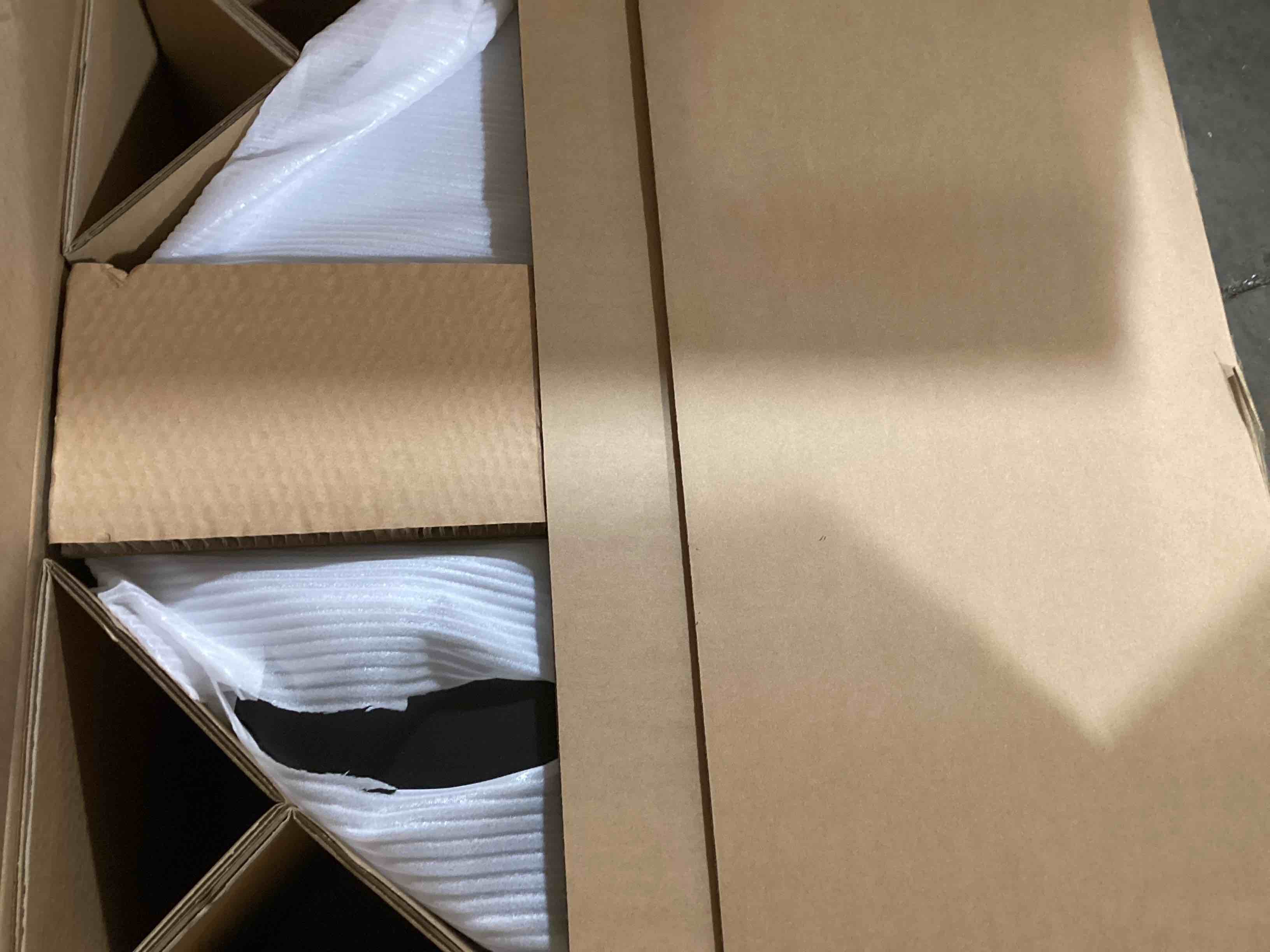 https://s3.amazonaws.com/lotting-images-prod/bidfta/YEL6590749_1717679887413.jpeg