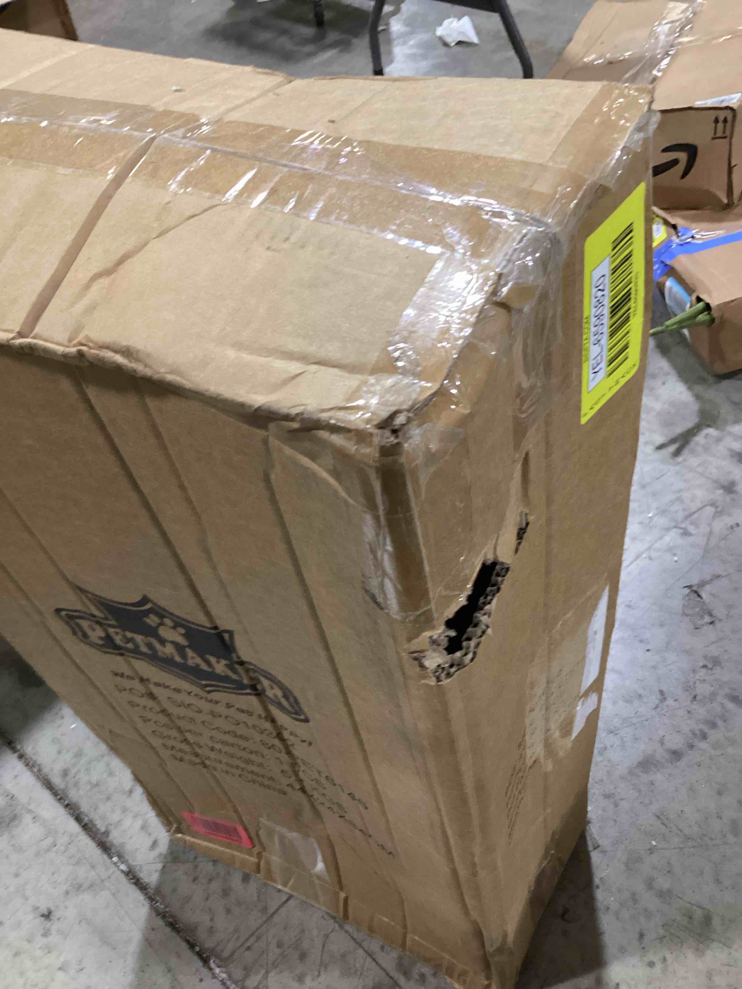 https://s3.amazonaws.com/lotting-images-prod/bidfta/YEL6590820_1717687357265.jpeg