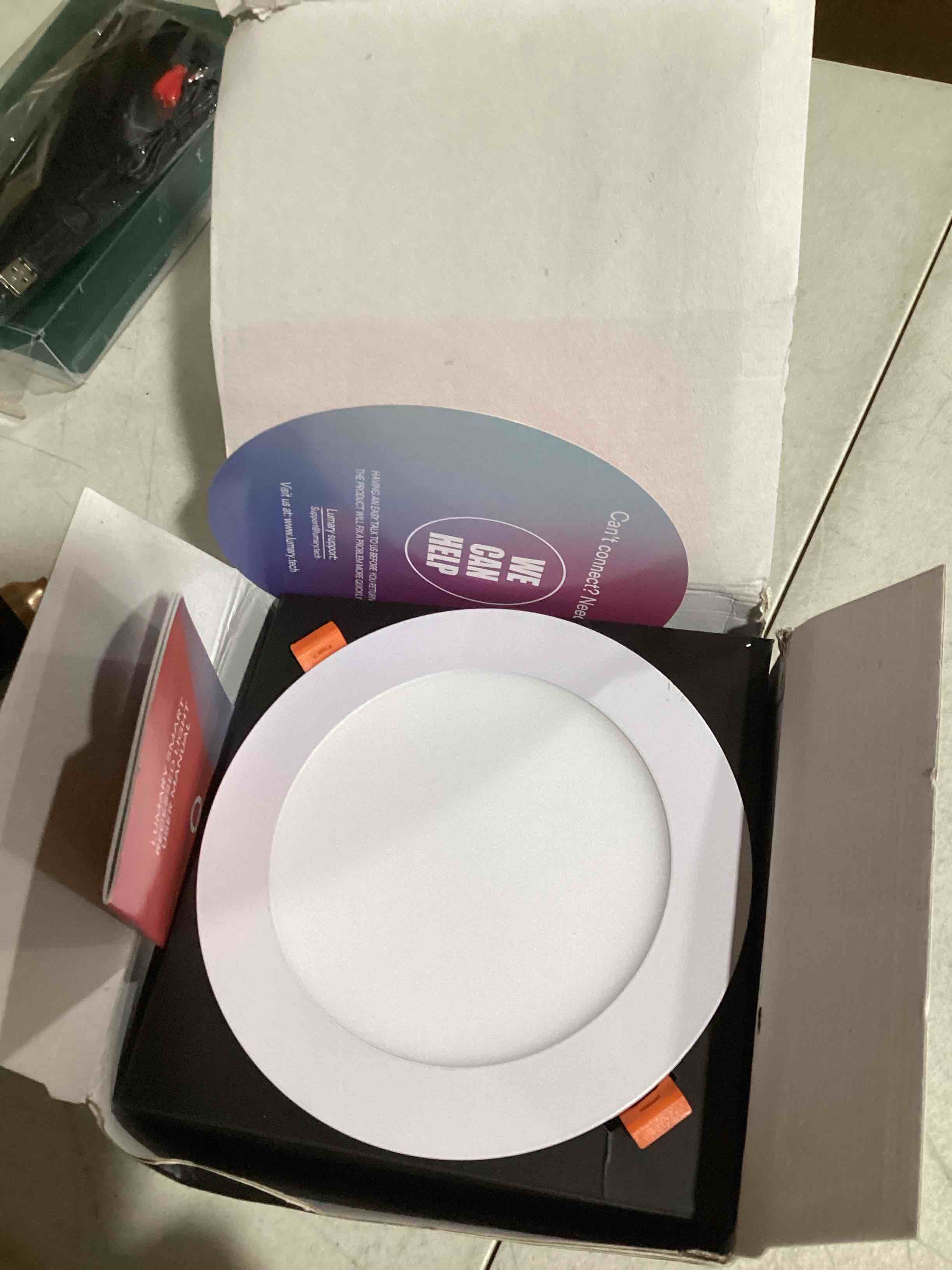 https://s3.amazonaws.com/lotting-images-prod/bidfta/YEL6591779_1717177186195.jpeg