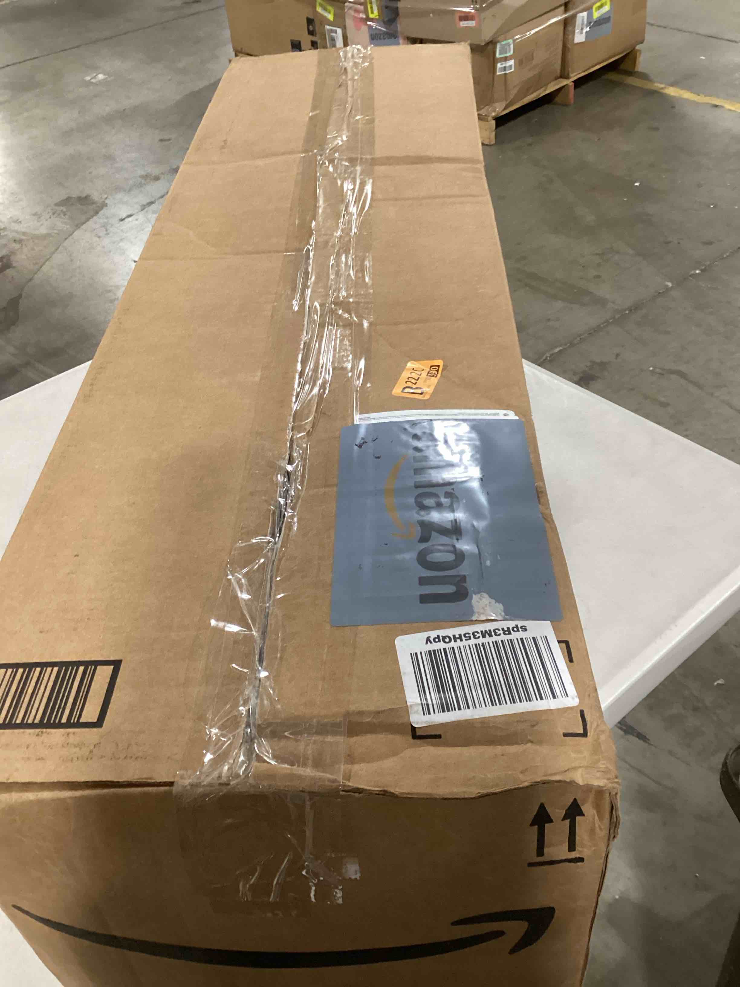 https://s3.amazonaws.com/lotting-images-prod/bidfta/YEL6592877_1718025184611.jpeg