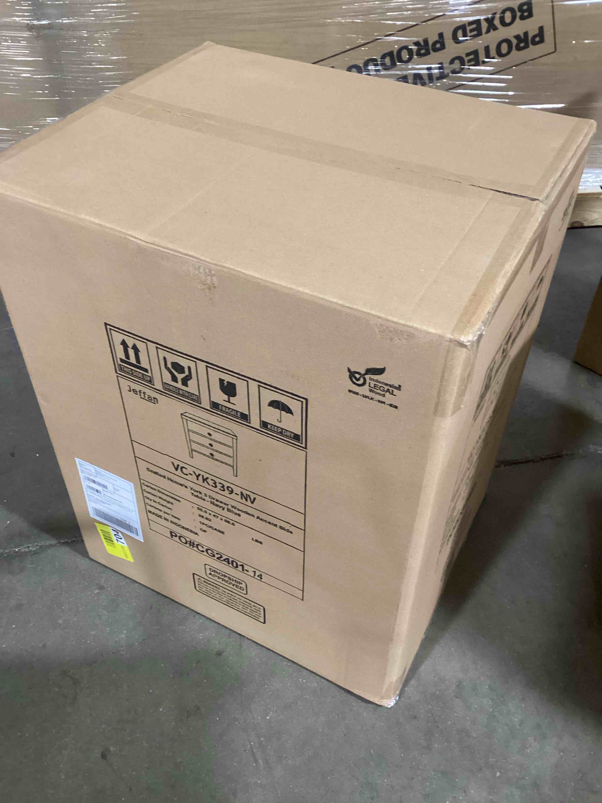 https://s3.amazonaws.com/lotting-images-prod/bidfta/YEL6593127_1717760490425.jpeg