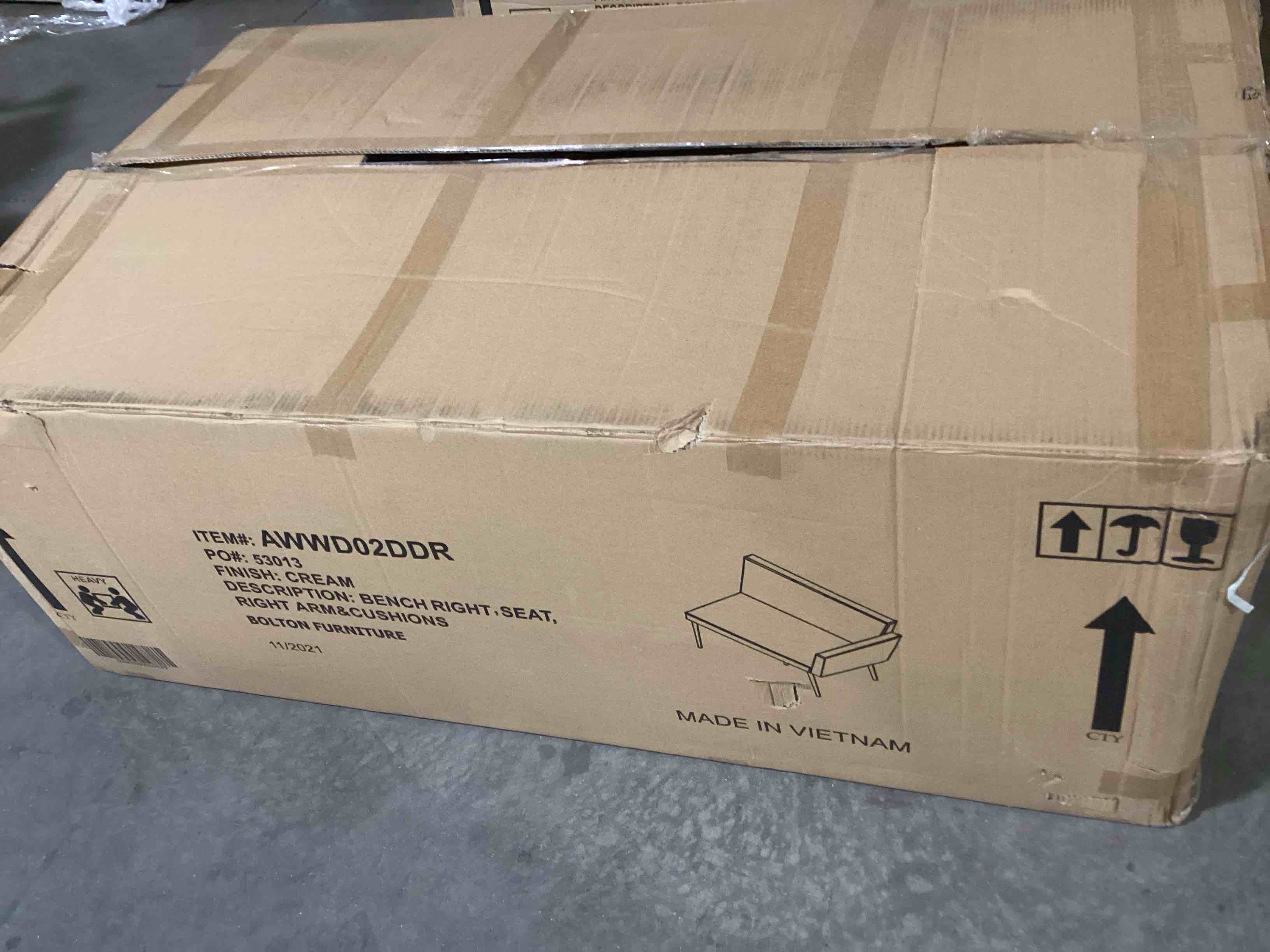 https://s3.amazonaws.com/lotting-images-prod/bidfta/YEL6593171_1717771094884.jpeg
