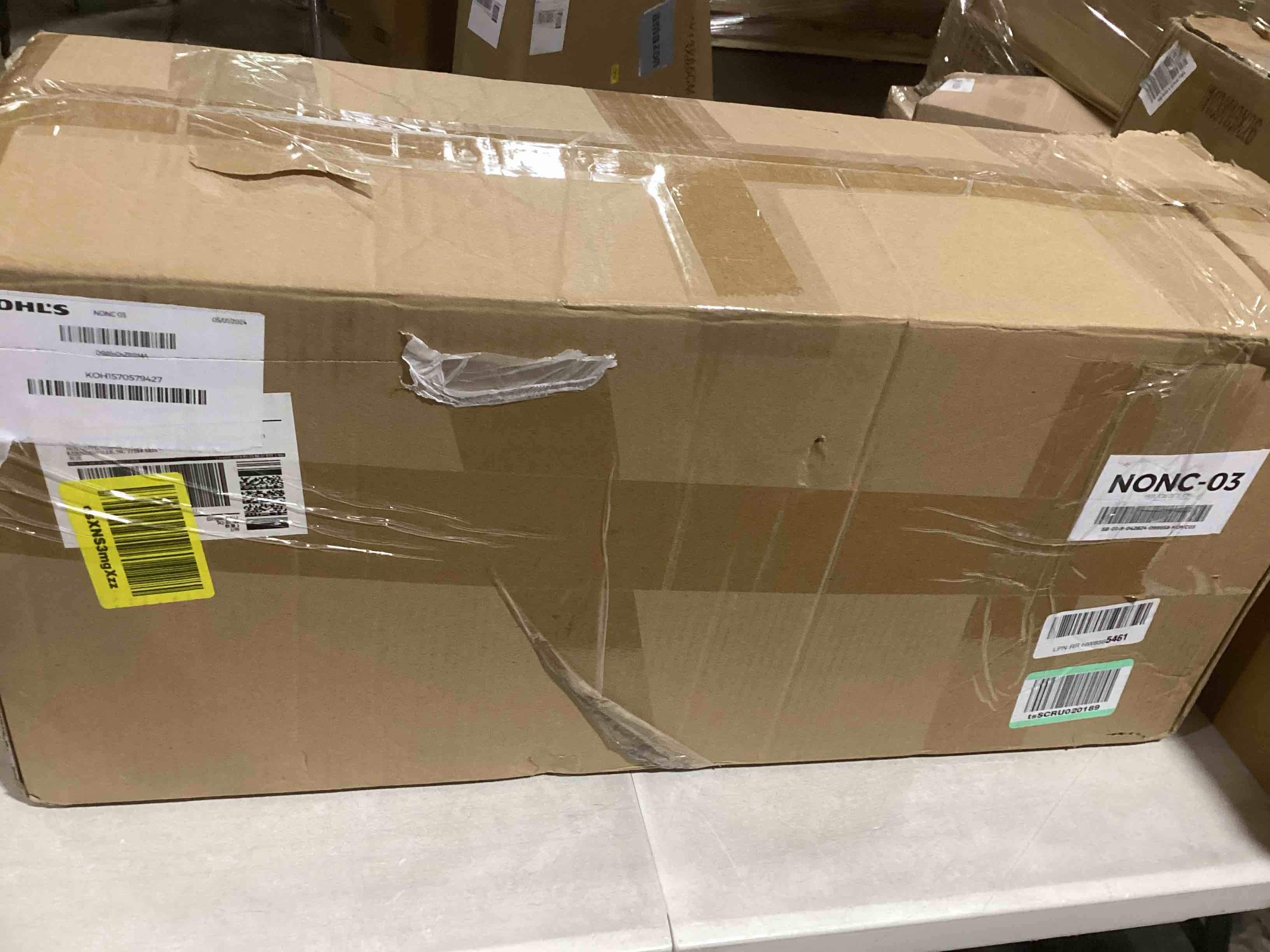 https://s3.amazonaws.com/lotting-images-prod/bidfta/YEL6593314_1718026109273.jpeg