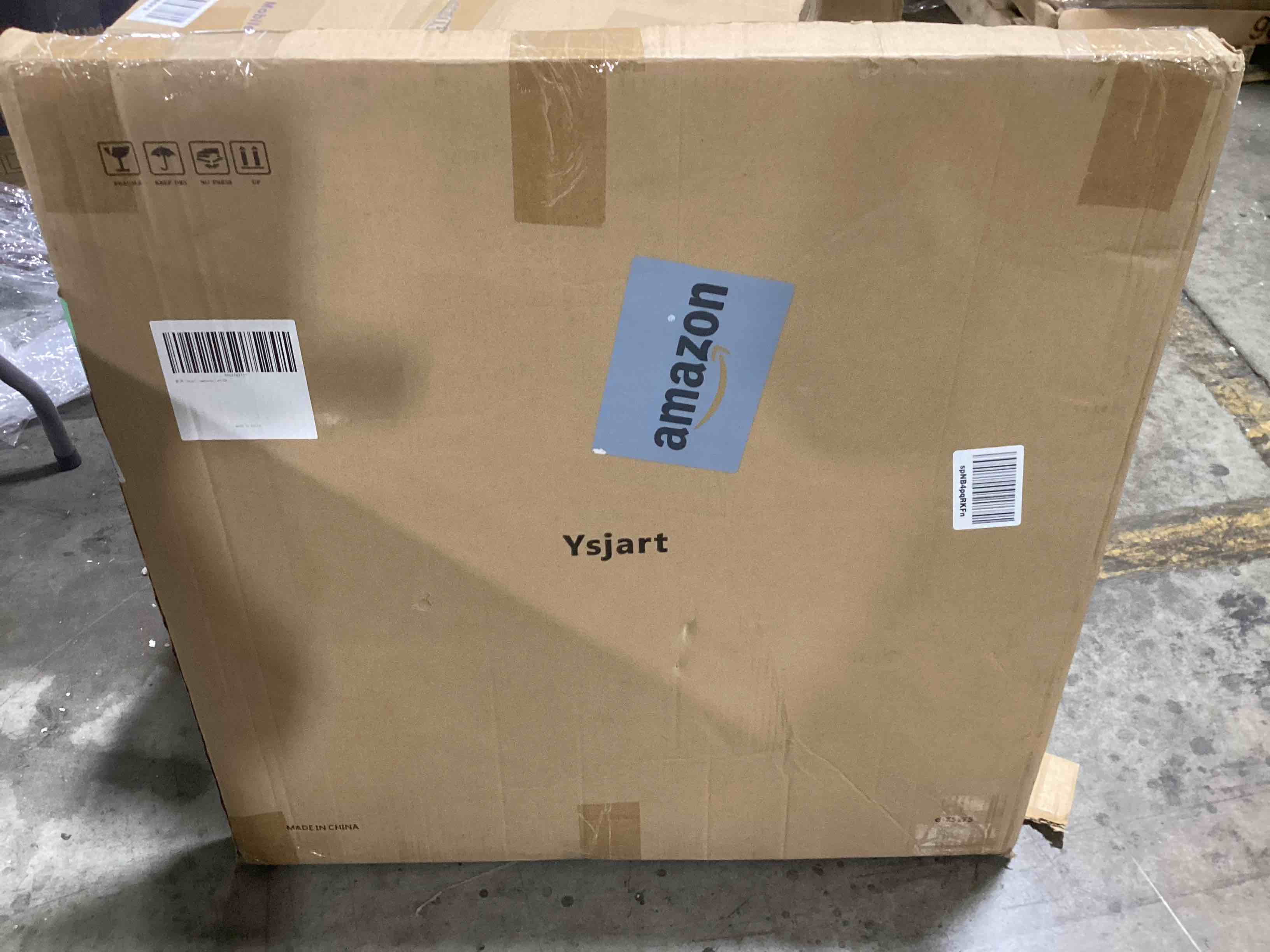 https://s3.amazonaws.com/lotting-images-prod/bidfta/YEL6593323_1718029555523.jpeg