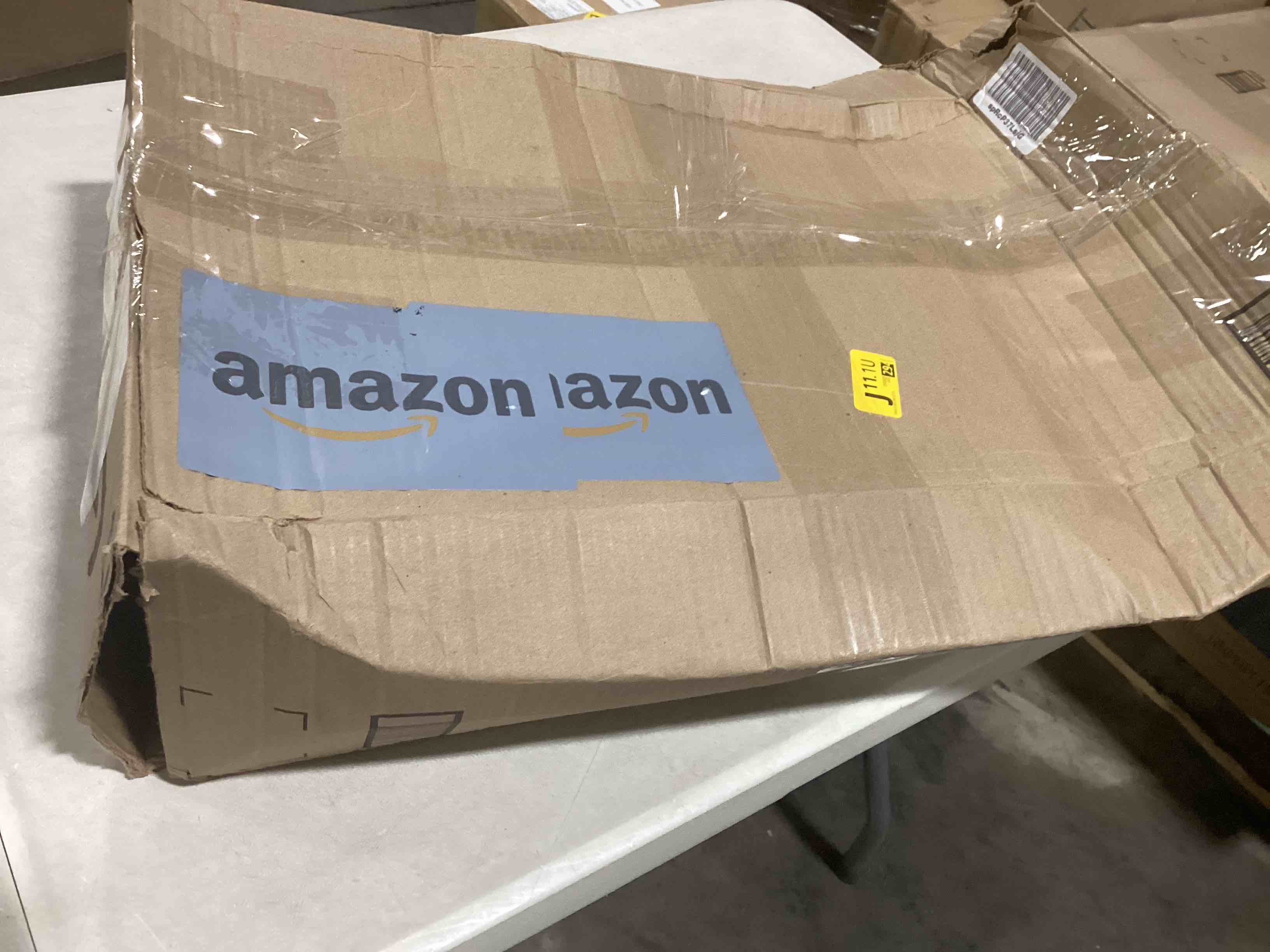 https://s3.amazonaws.com/lotting-images-prod/bidfta/YEL6593329_1718030636633.jpeg