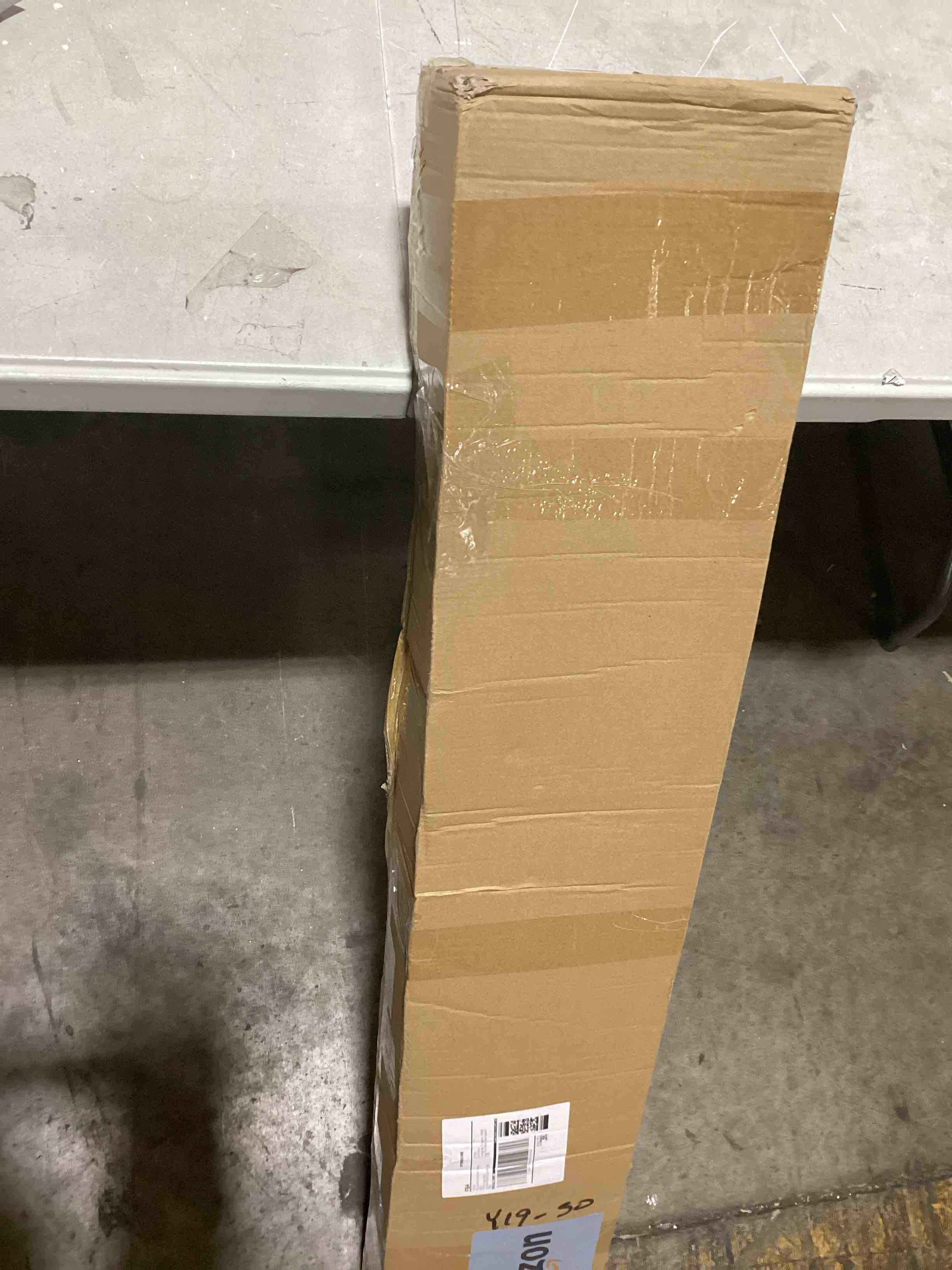 https://s3.amazonaws.com/lotting-images-prod/bidfta/YEL6594124_1718308856357.jpeg