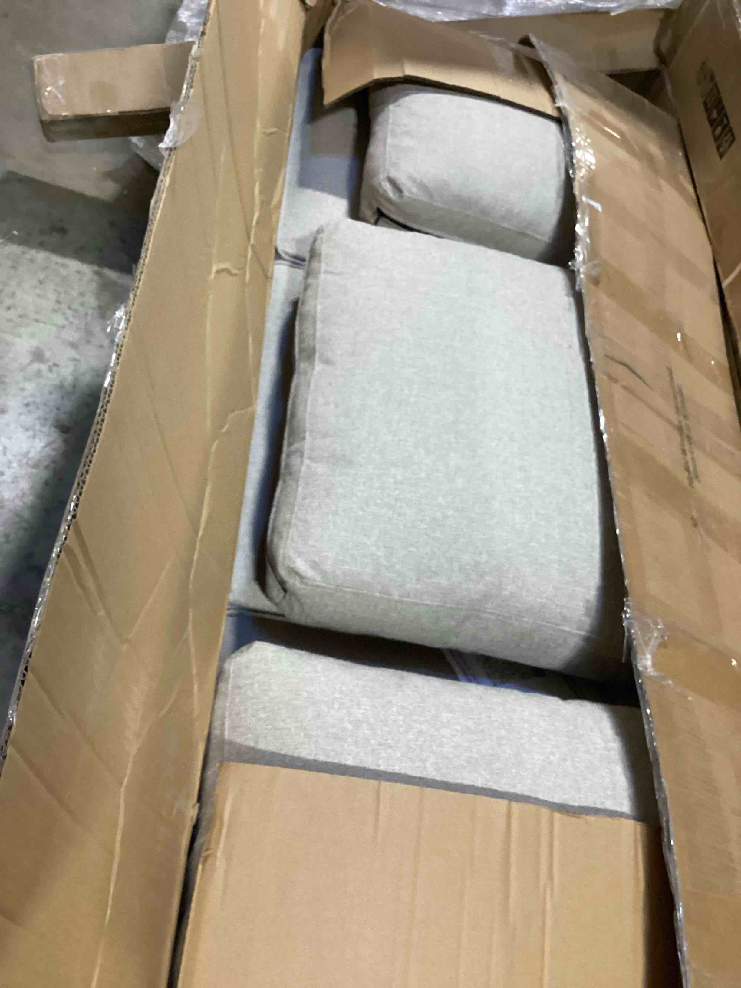 https://s3.amazonaws.com/lotting-images-prod/bidfta/YEL6595464_1719587946586.jpeg