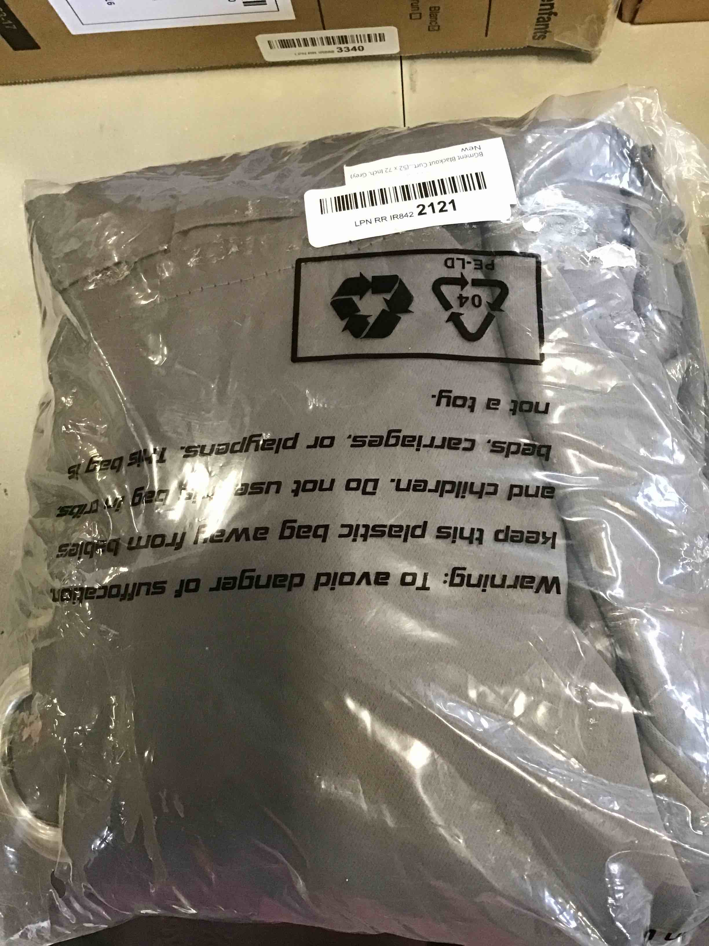 https://s3.amazonaws.com/lotting-images-prod/bidfta/YEL6596562_1716229945998.jpeg